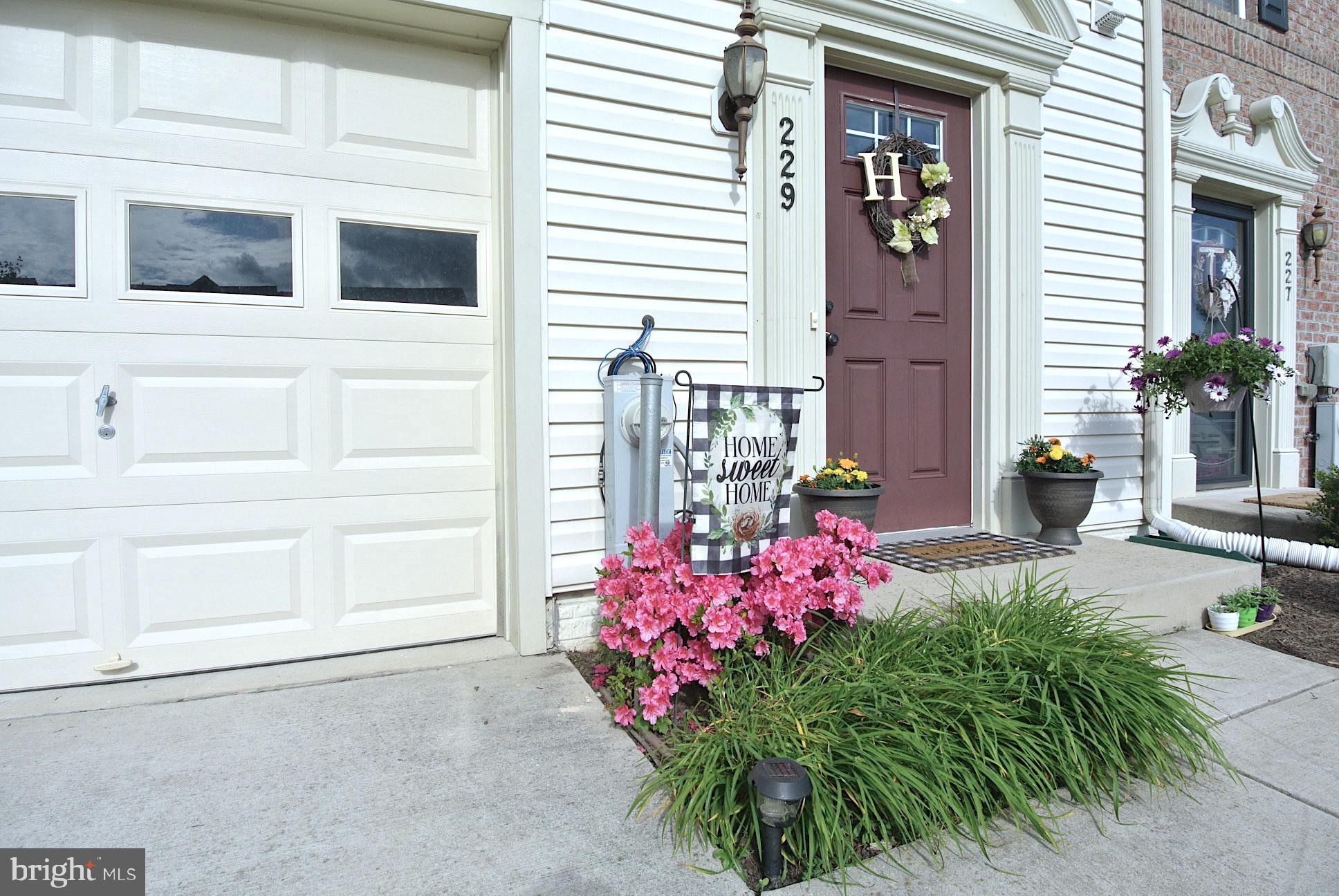 MAGNOLIA LANDING - Residential