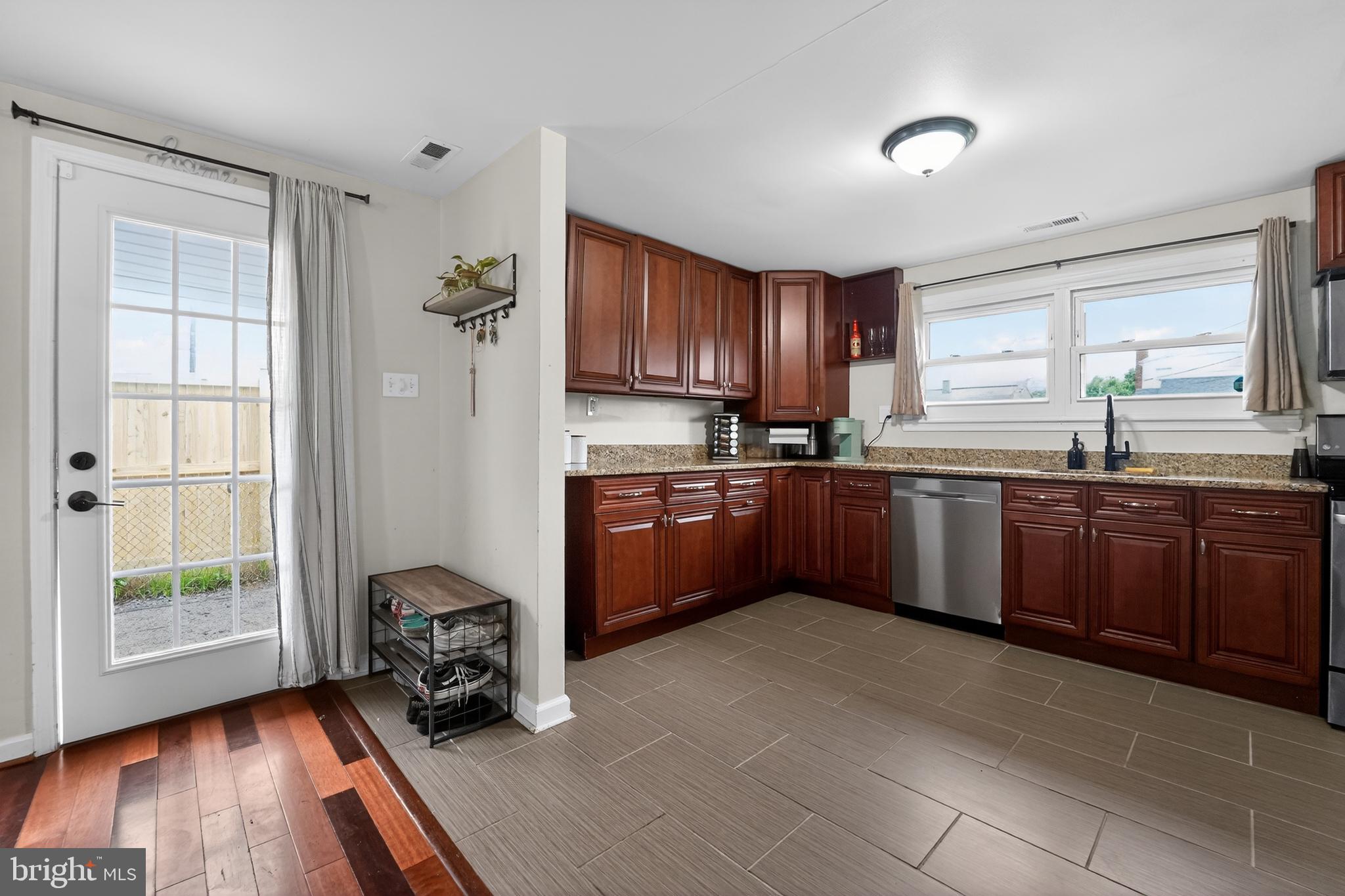 HIGHLAND - Residential