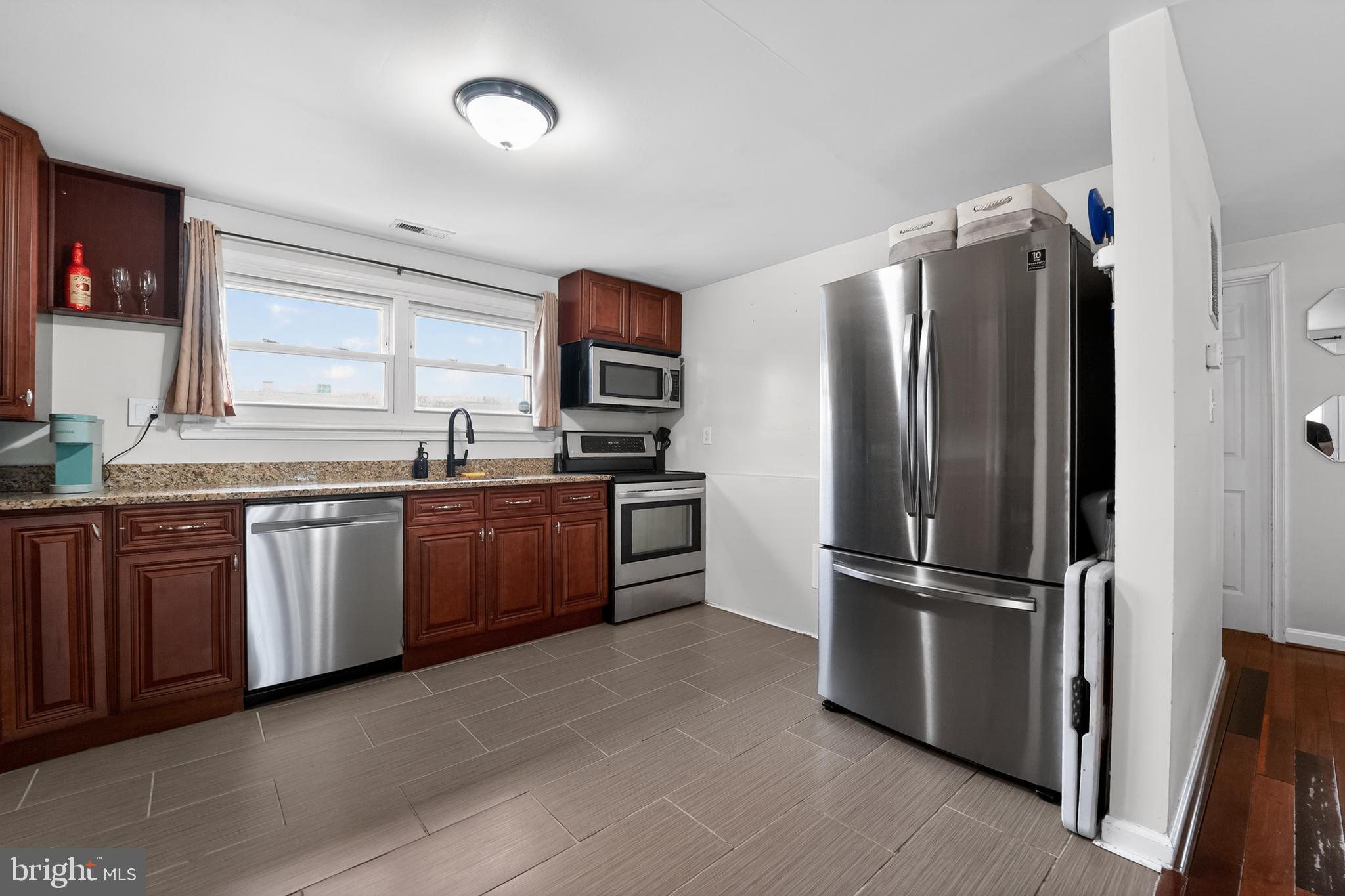 HIGHLAND - Residential