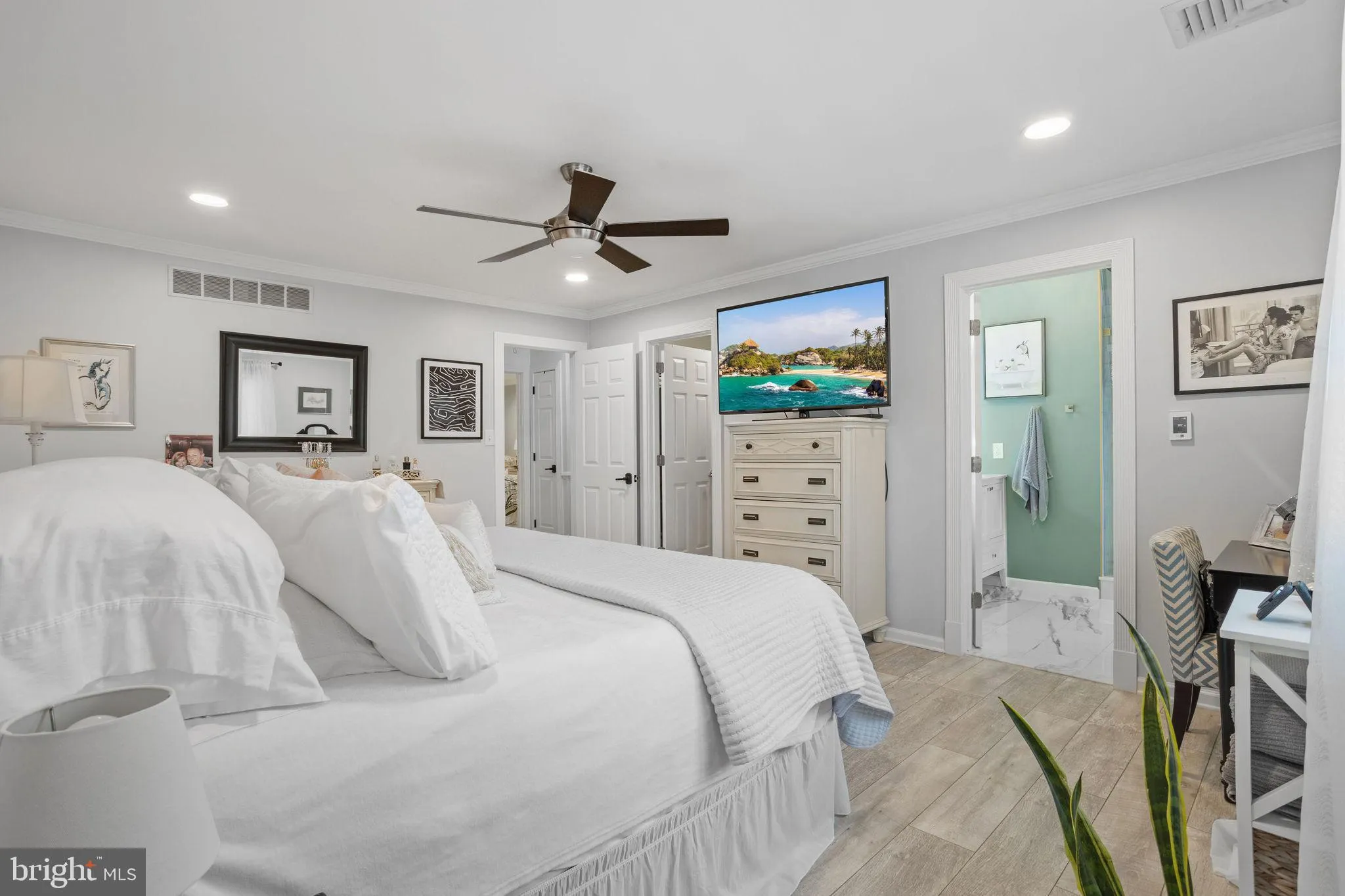 Yardley, Pennsylvania 19067, United States, 3 Bedrooms Bedrooms, ,3 BathroomsBathrooms,Residential,Pending,160161