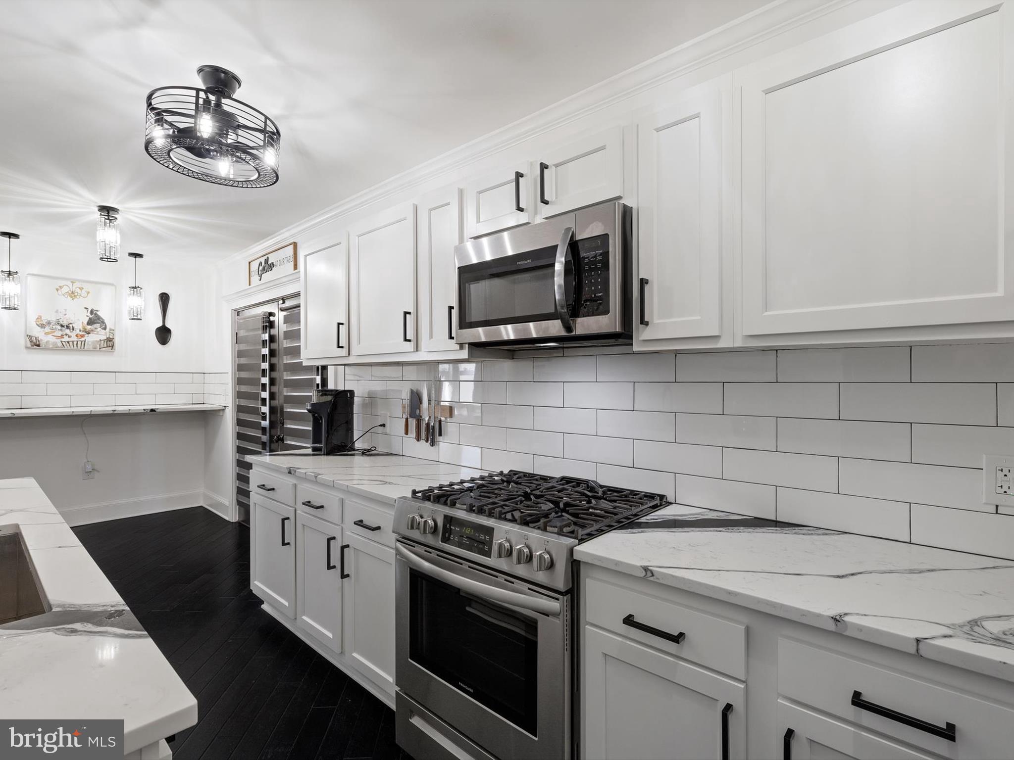 FERNDALE - Residential