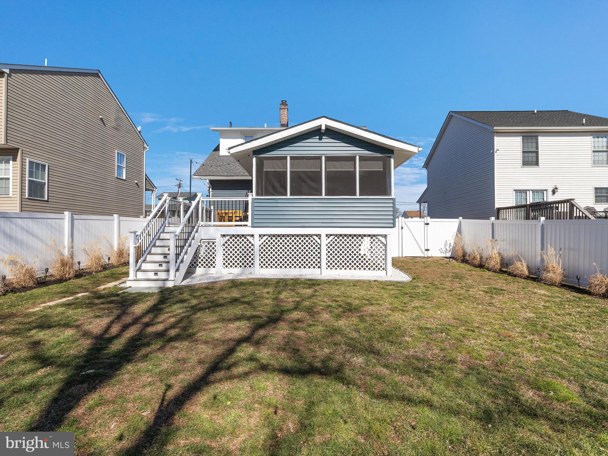 FERNDALE - Residential