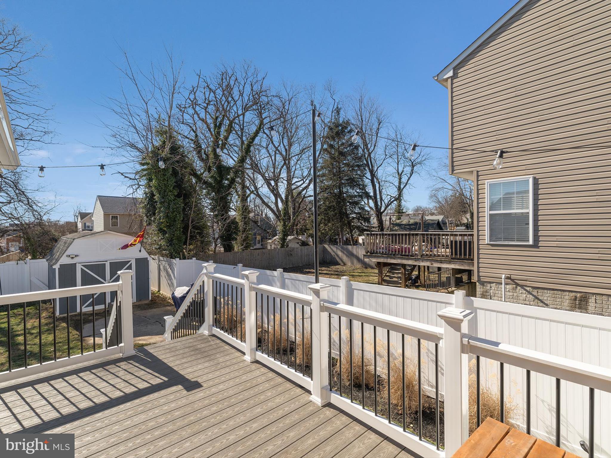 FERNDALE - Residential