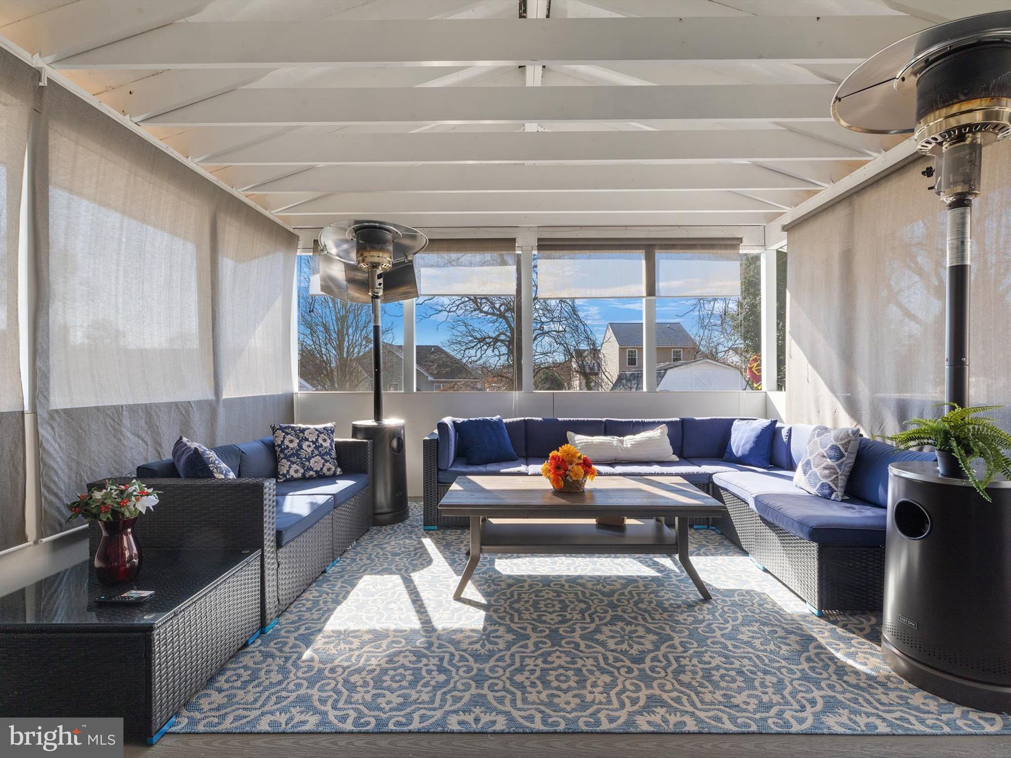 FERNDALE - Residential