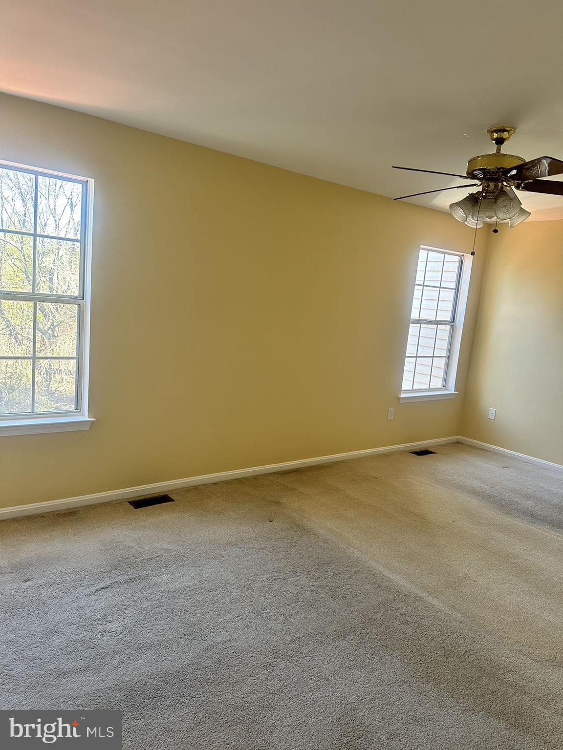 ELLICOTTS CHOICE - Residential Lease