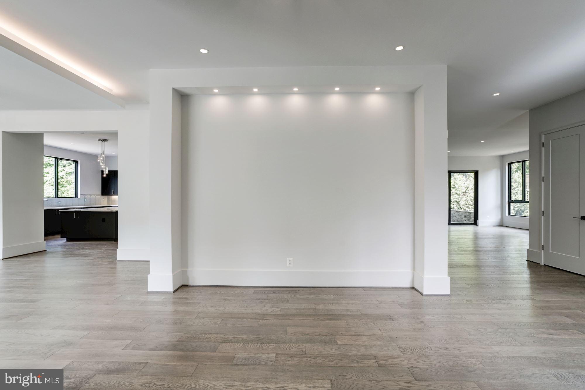 FOREST VILLA - Residential