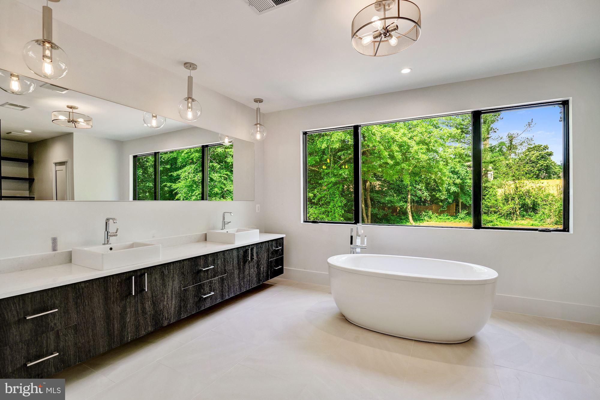 FOREST VILLA - Residential