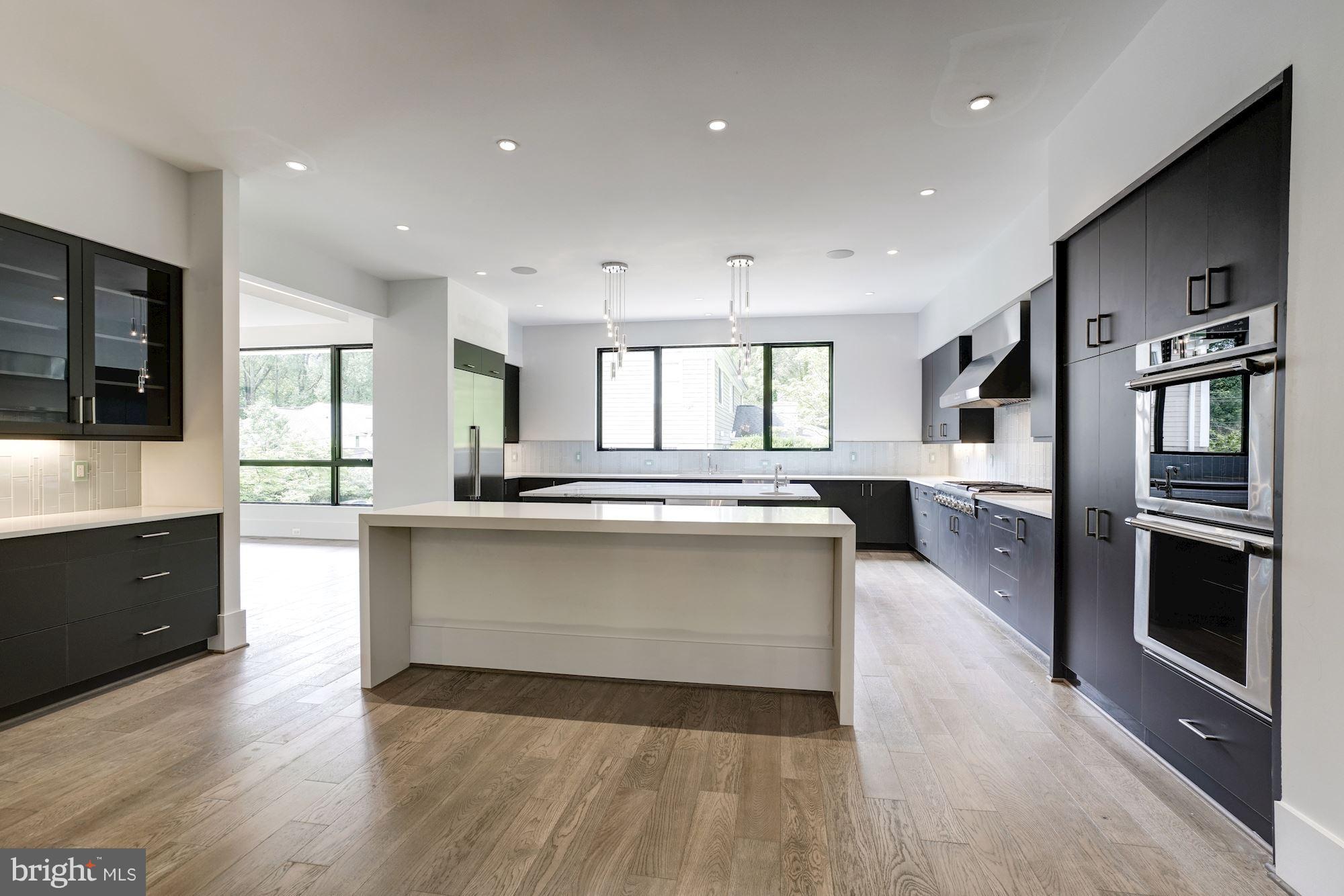 FOREST VILLA - Residential