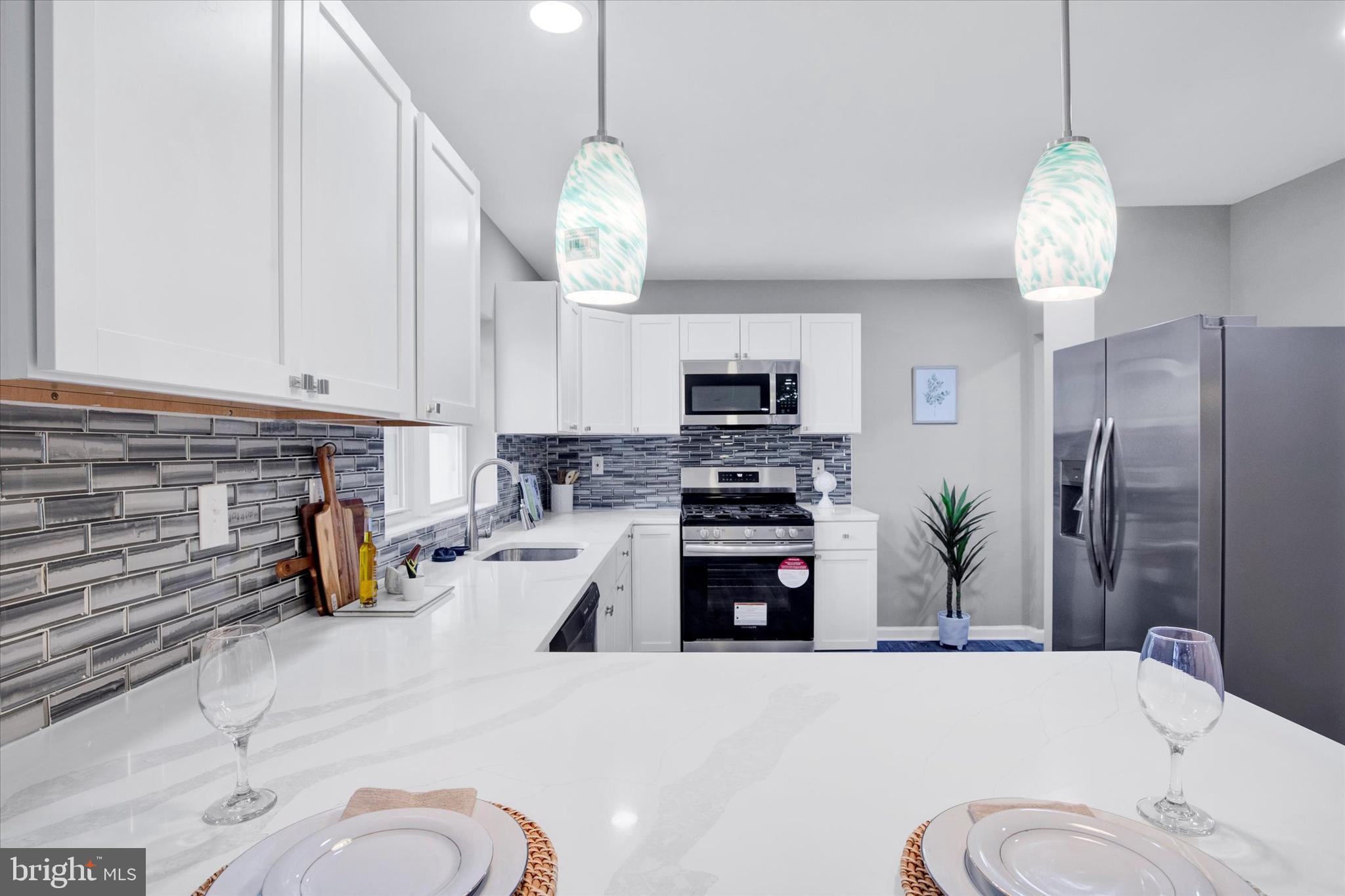 CORNS MANOR - Residential