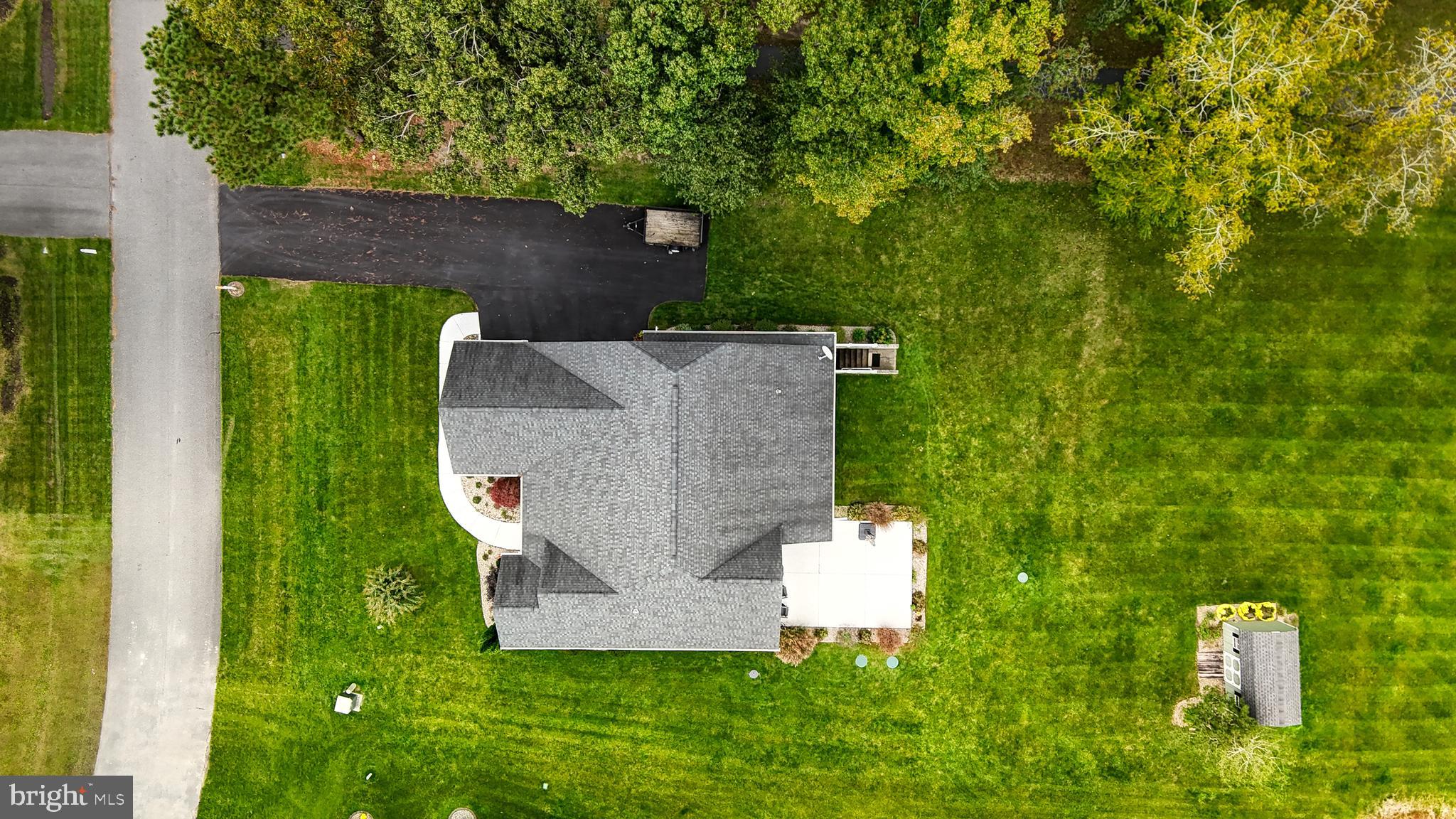 20901 WOODLAKE CIRCLE