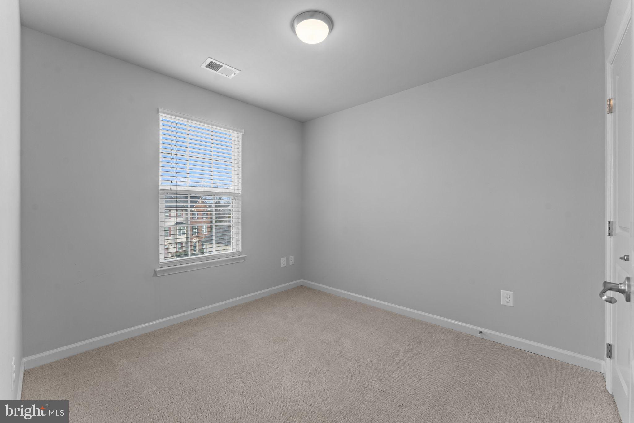 HEATHCOTE COMMONS - Residential