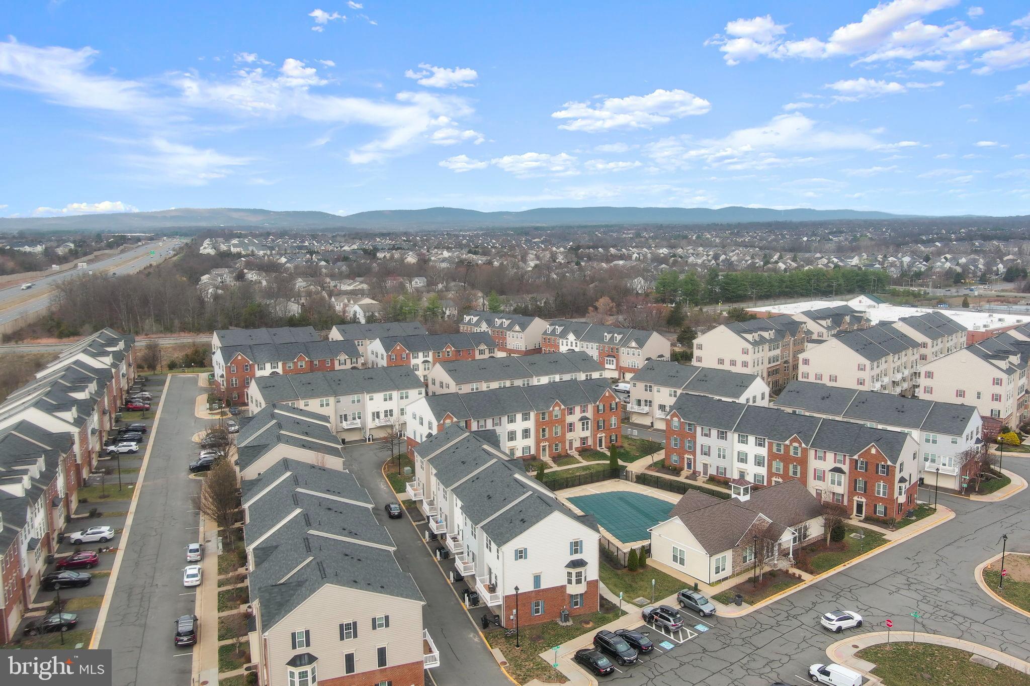 HEATHCOTE COMMONS - Residential