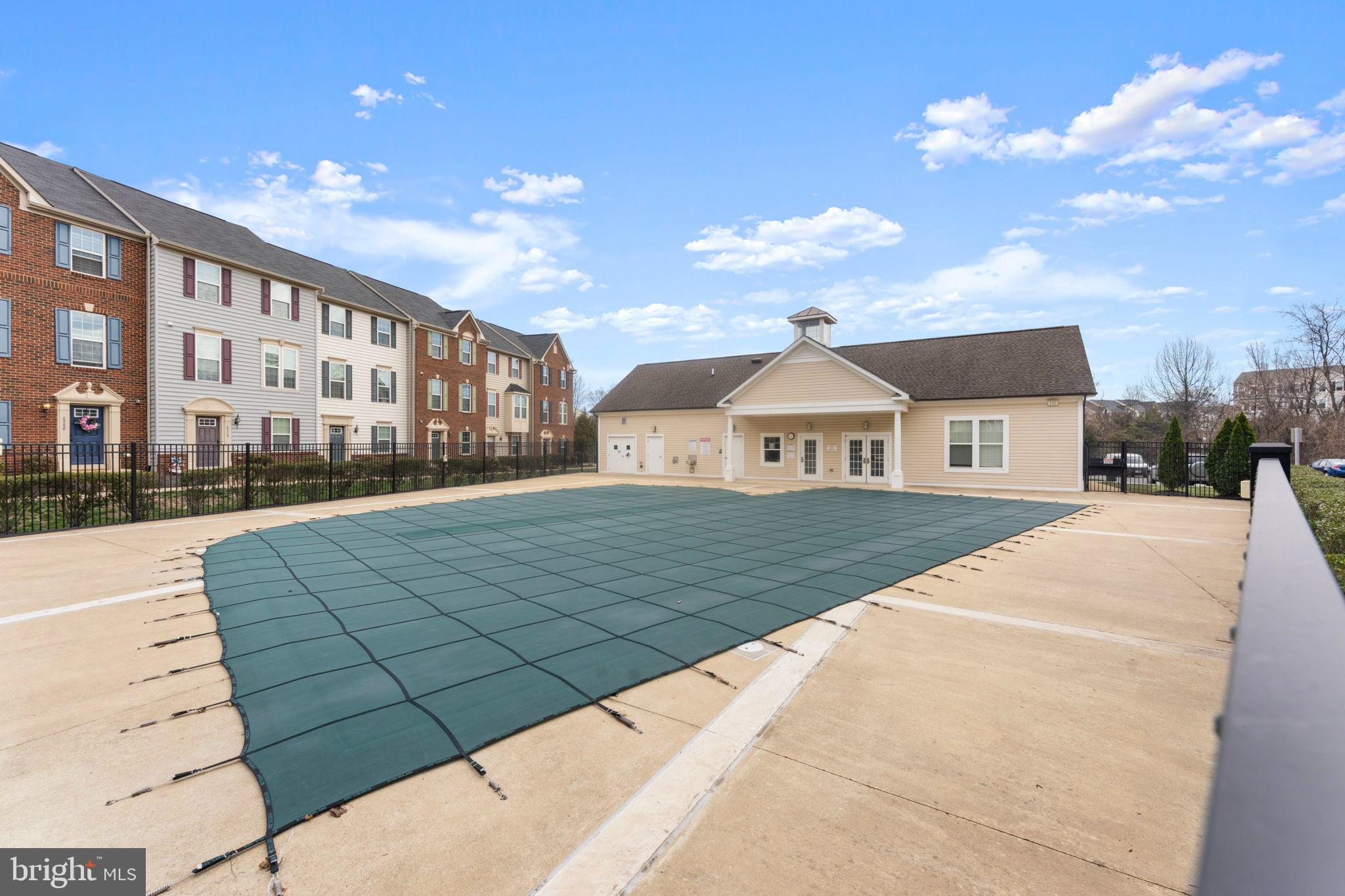 HEATHCOTE COMMONS - Residential