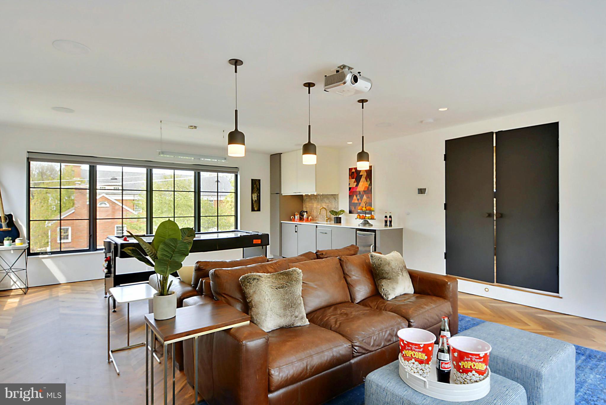 CHERRYDALE - Residential