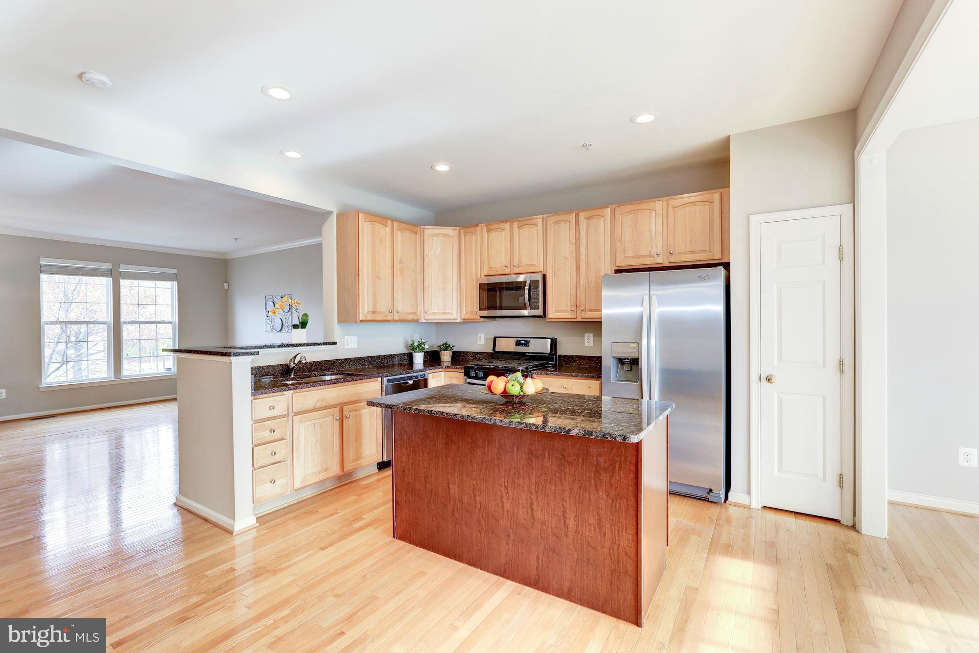 VILLAGES OF URBANA - Residential Lease