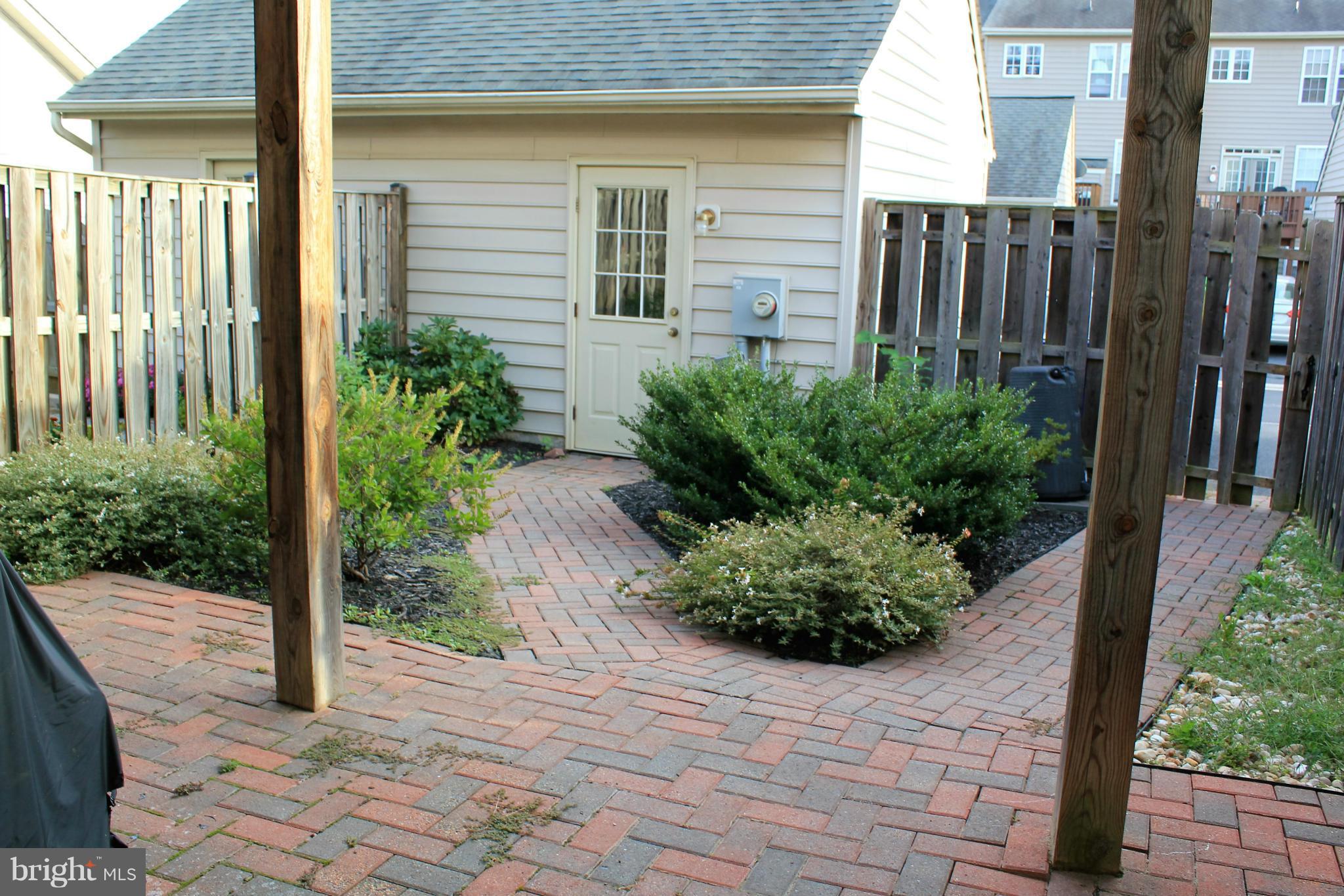 VILLAGES OF URBANA - Residential Lease