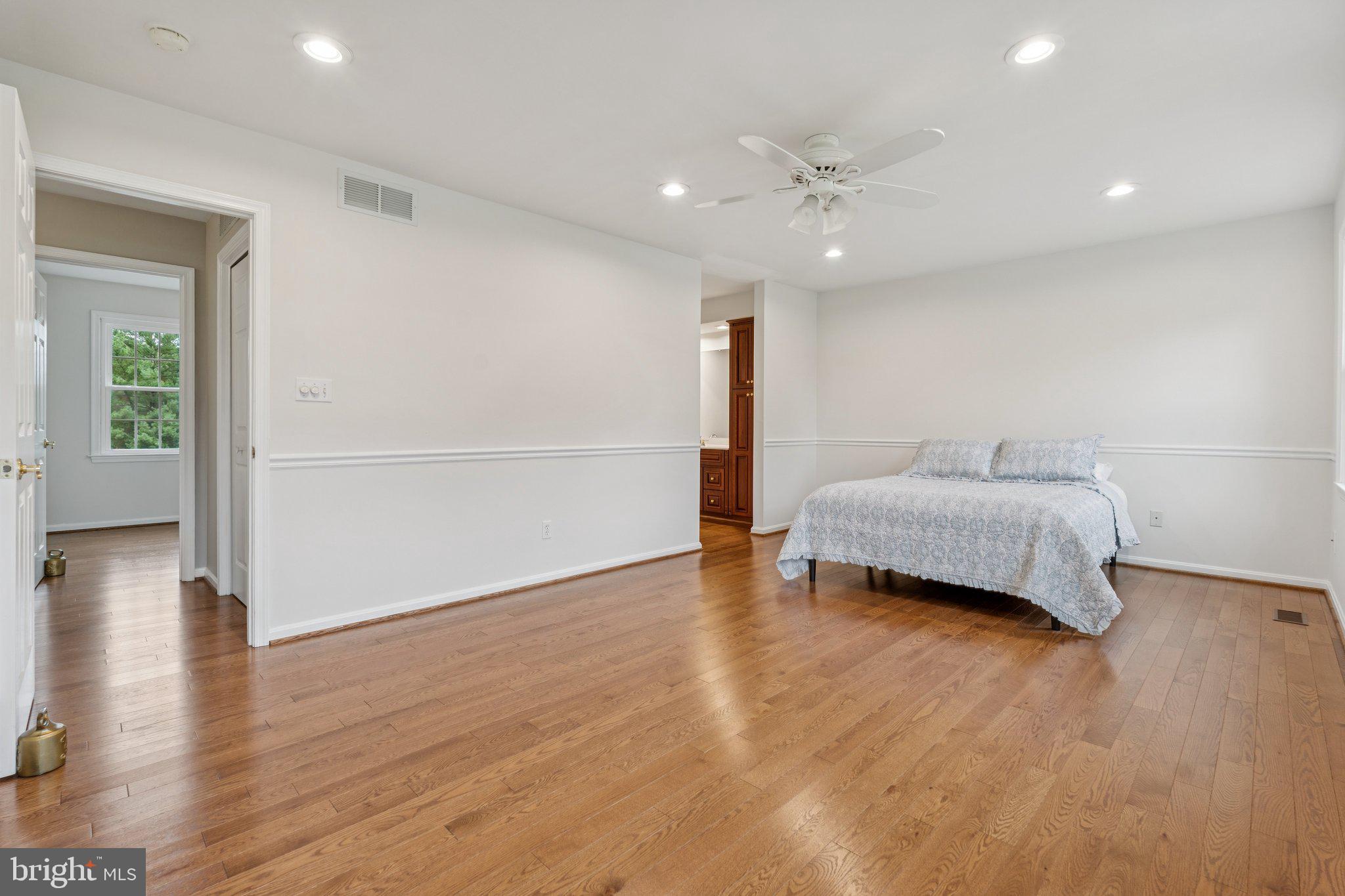 SPRING HOUSE FARMS - Residential