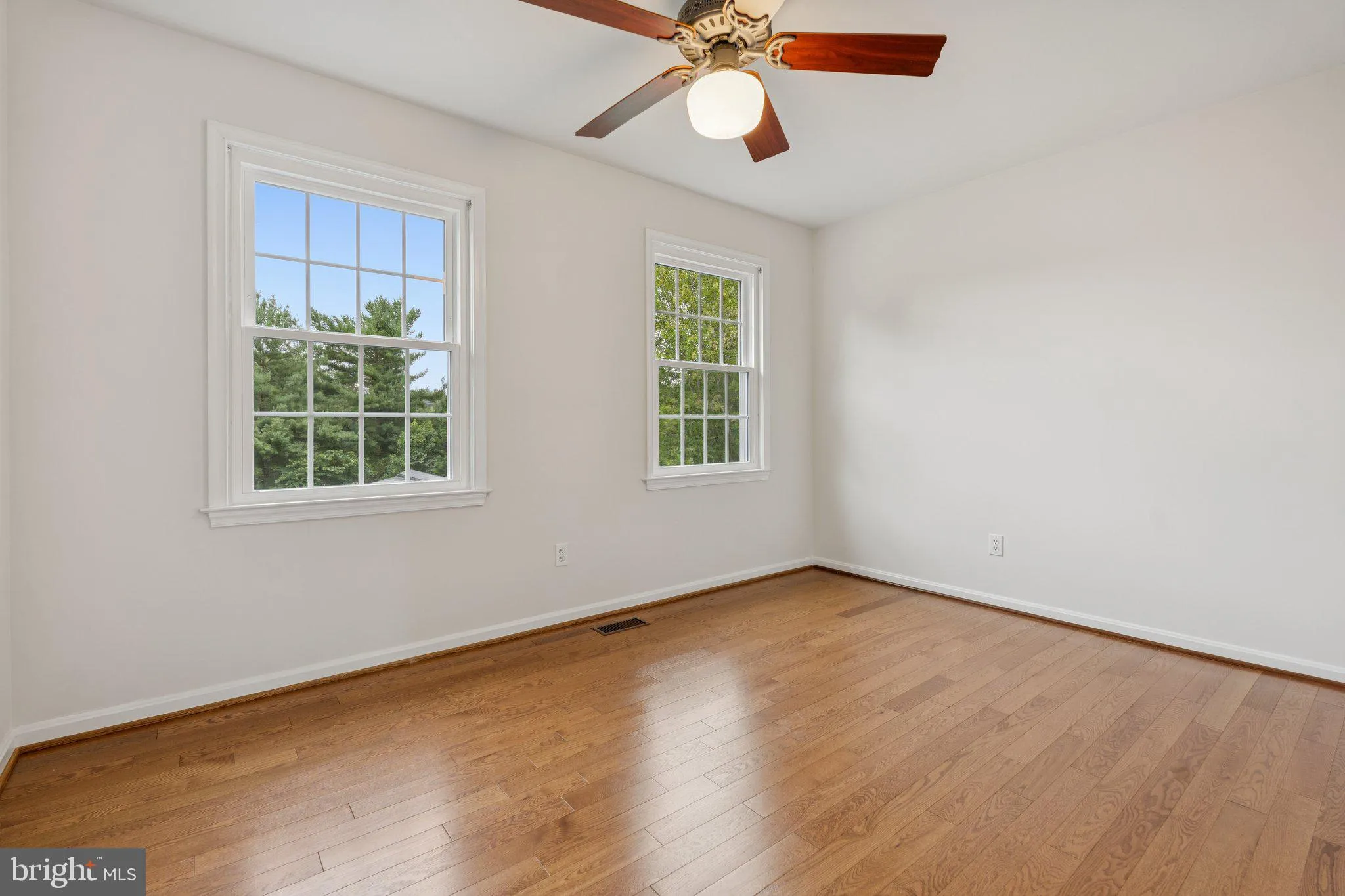 Fallston, Maryland 21047, United States, 4 Bedrooms Bedrooms, ,4 BathroomsBathrooms,Residential,Pending,194506