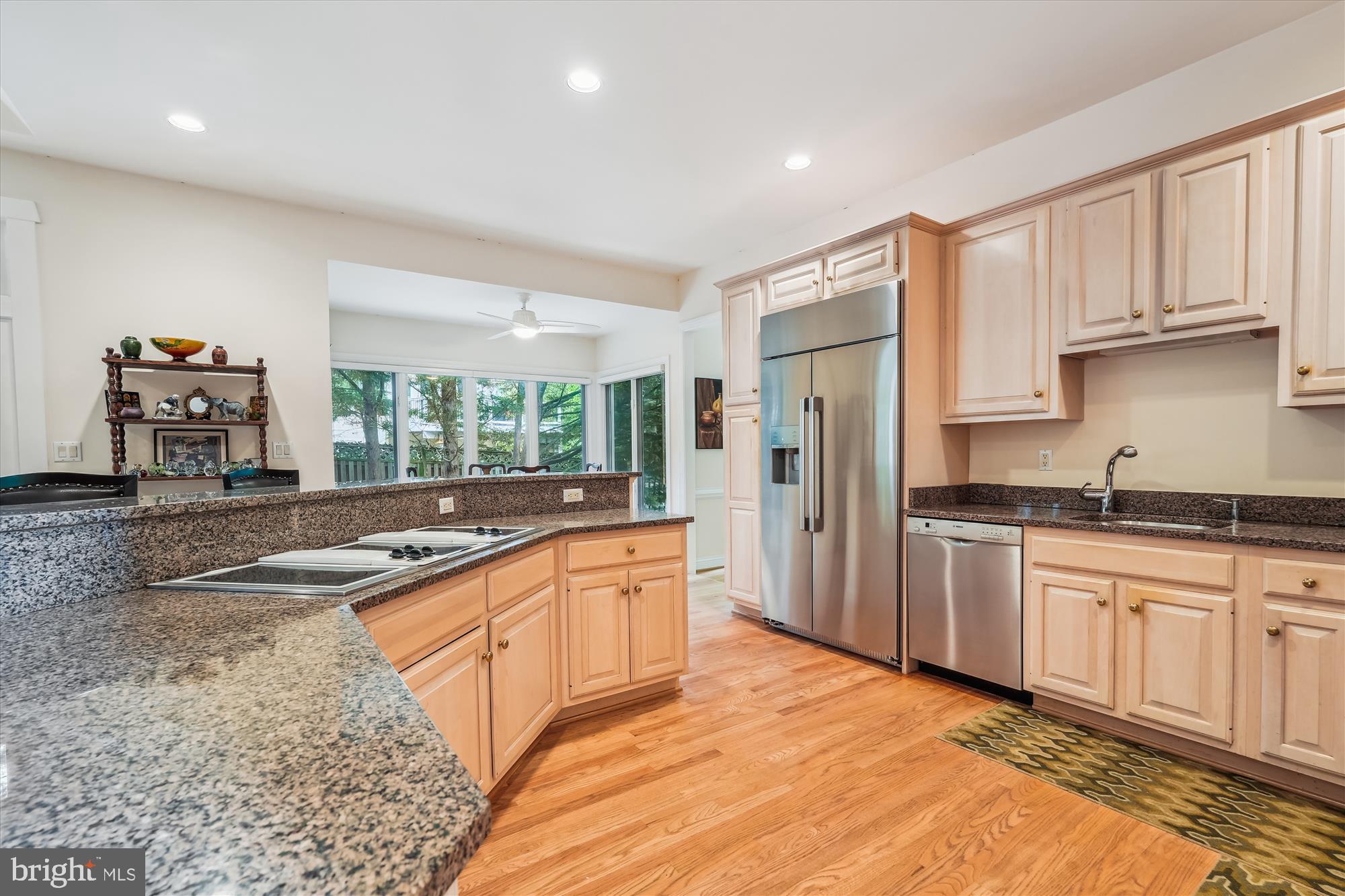 ALTA VISTA - Residential