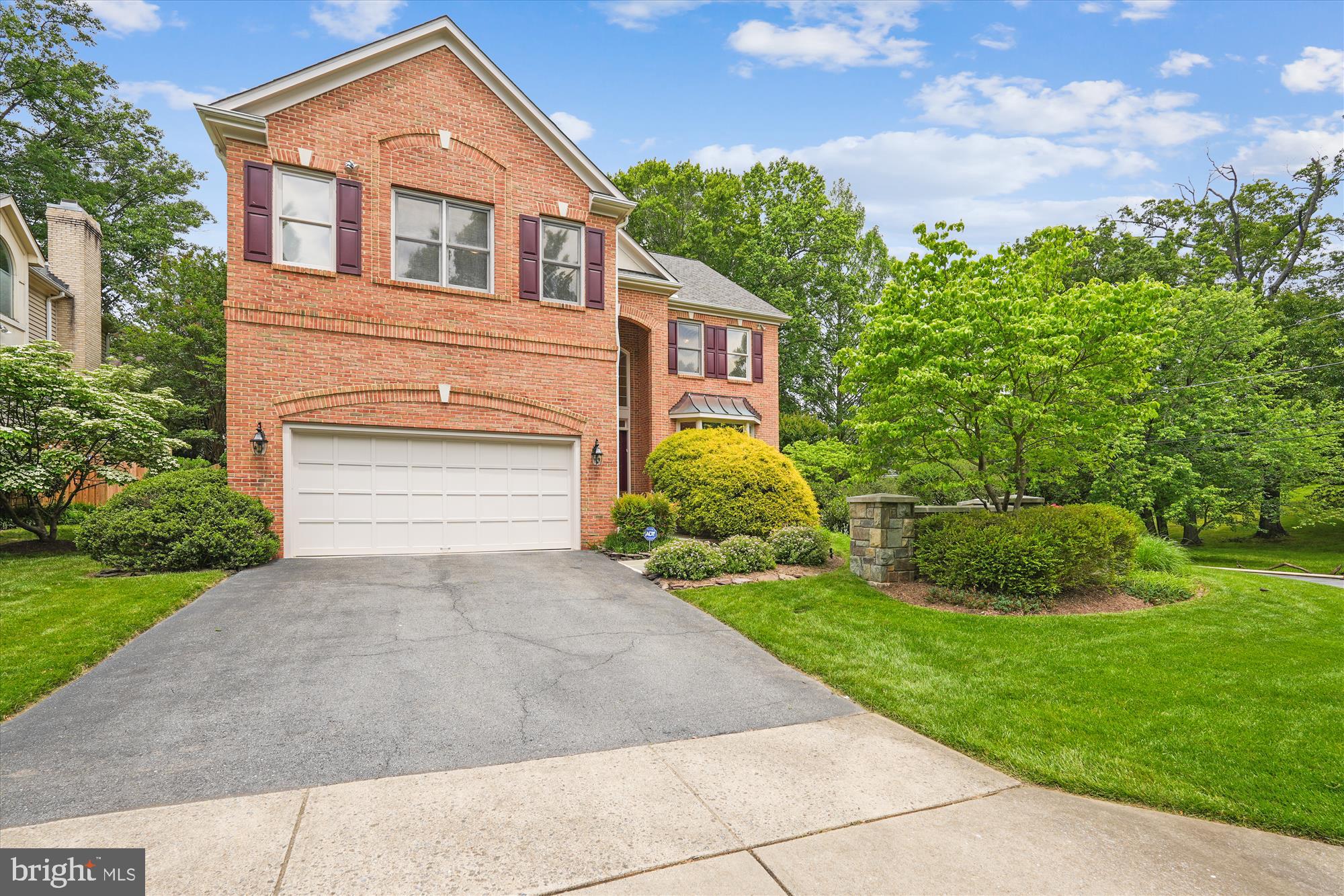 ALTA VISTA - Residential