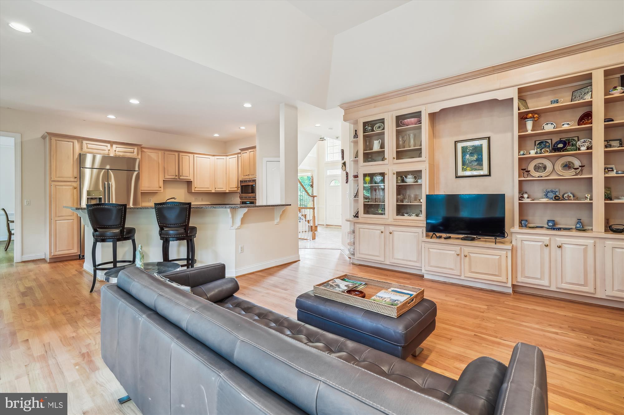 ALTA VISTA - Residential