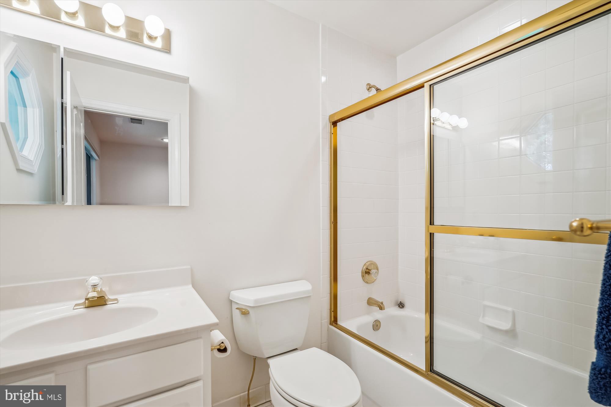 ALTA VISTA - Residential