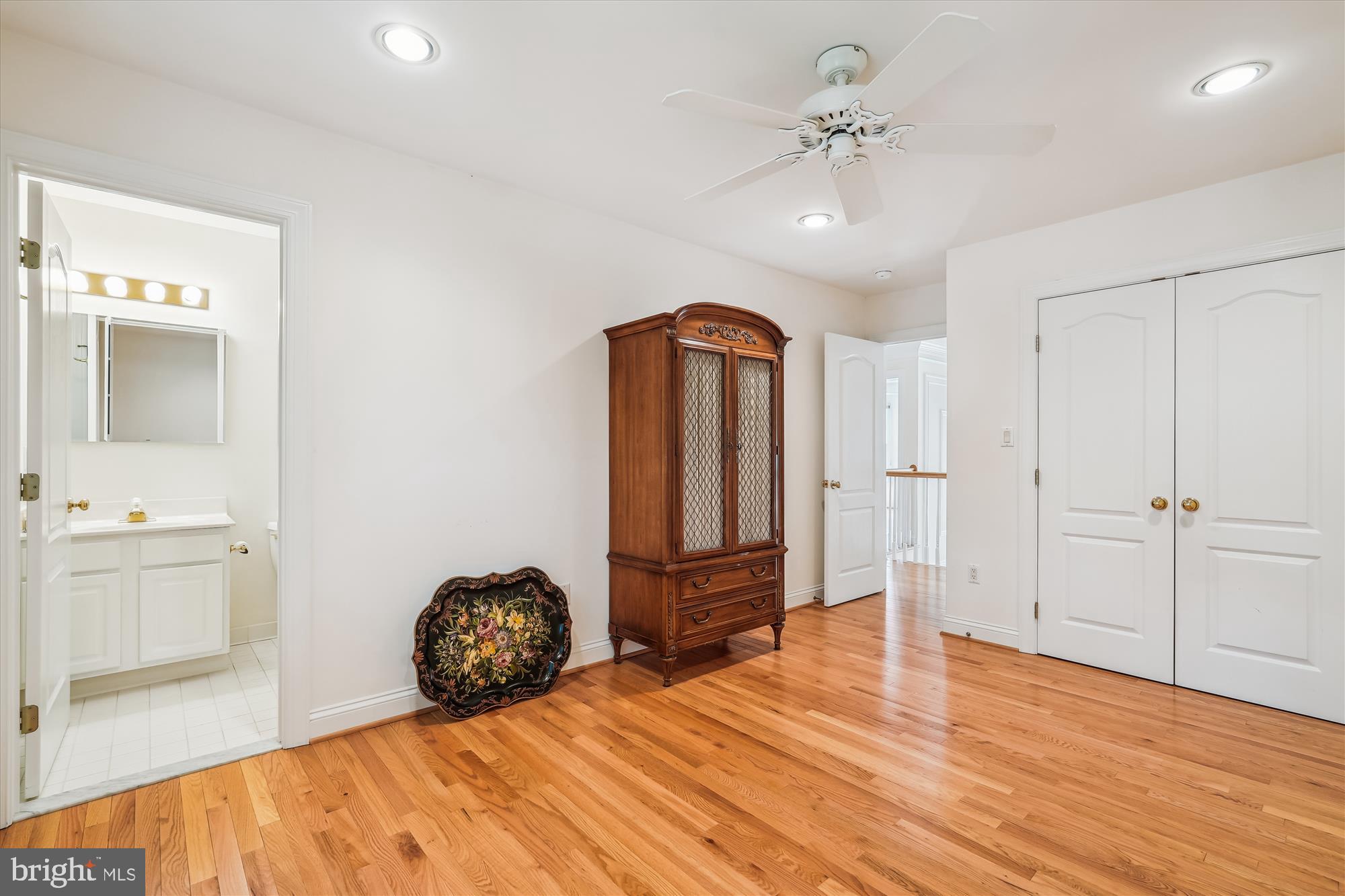 ALTA VISTA - Residential