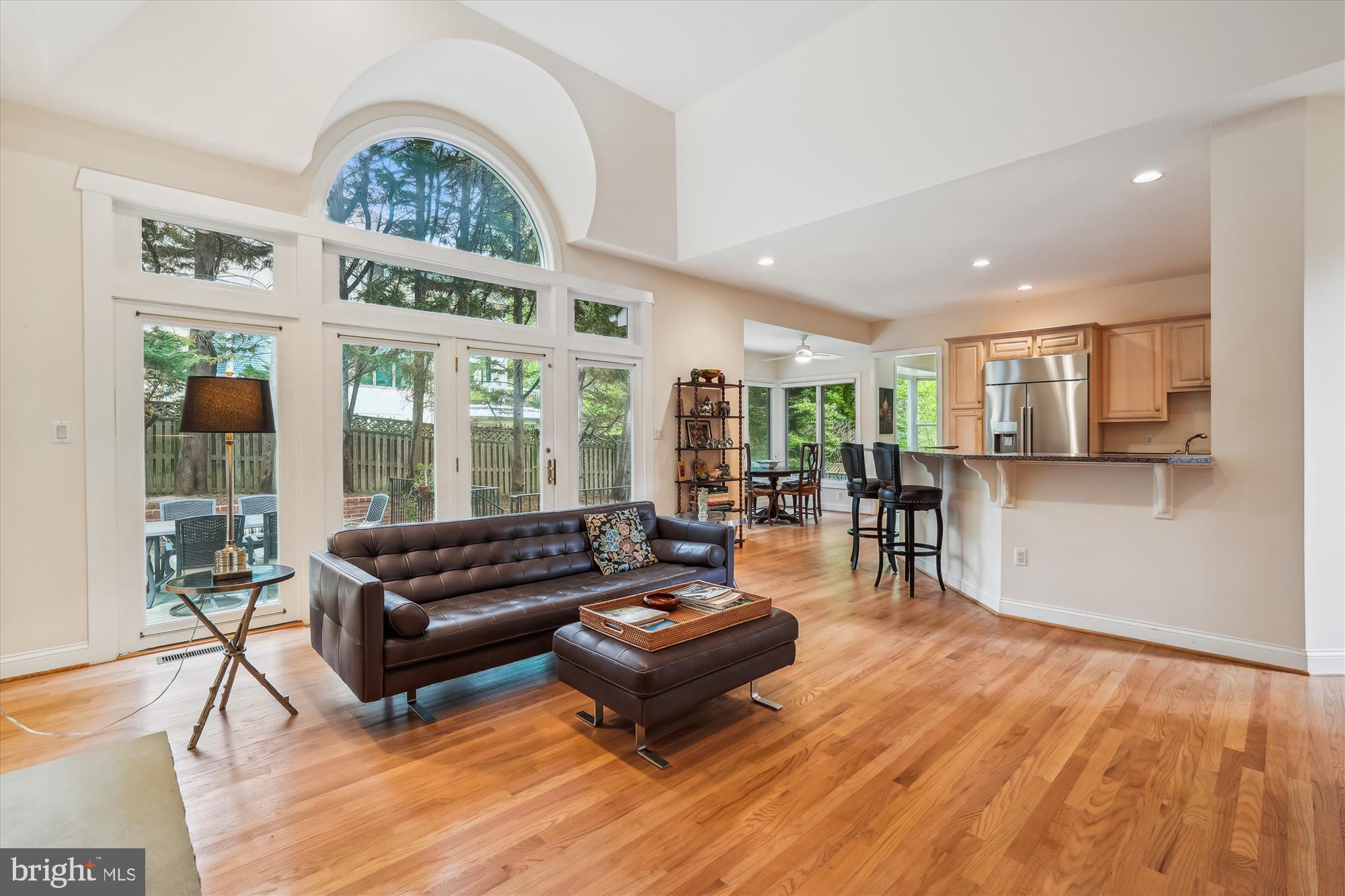 ALTA VISTA - Residential