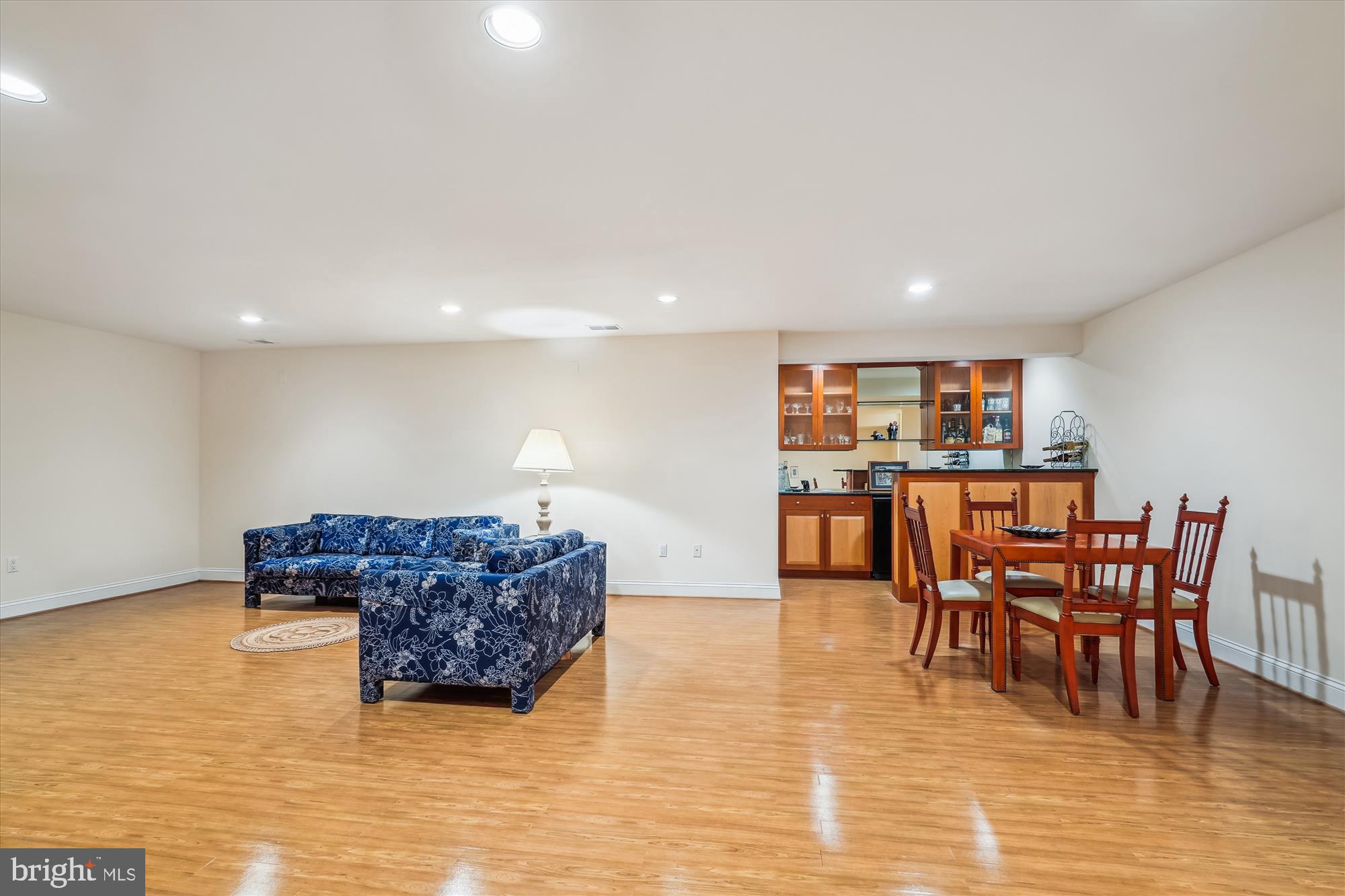 ALTA VISTA - Residential