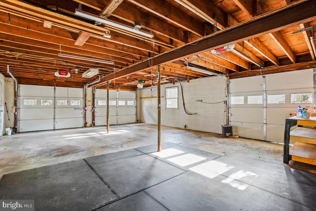 DARNESTOWN OUTSIDE - Residential