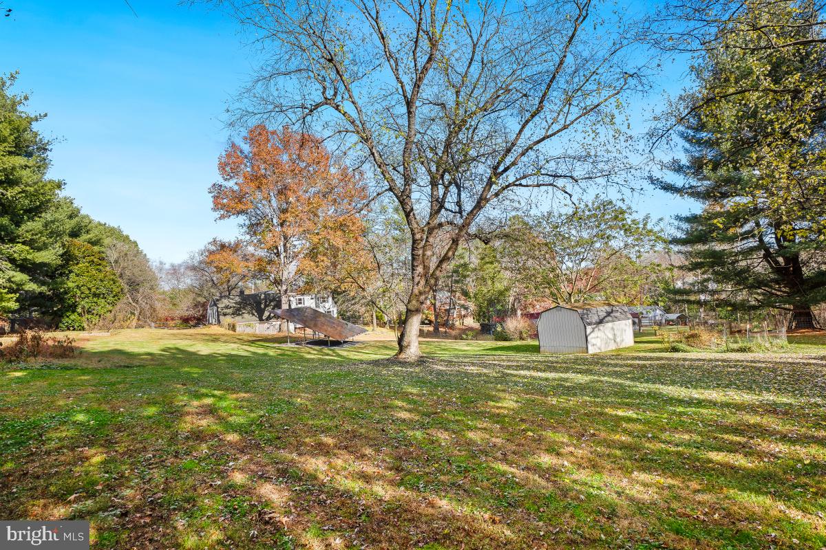 DARNESTOWN OUTSIDE - Residential