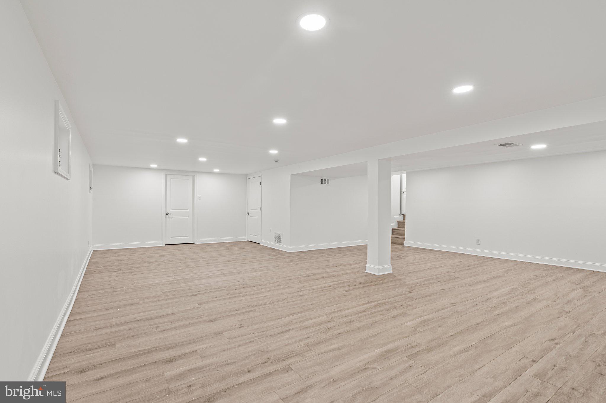 JENKINTOWN MANOR - Residential