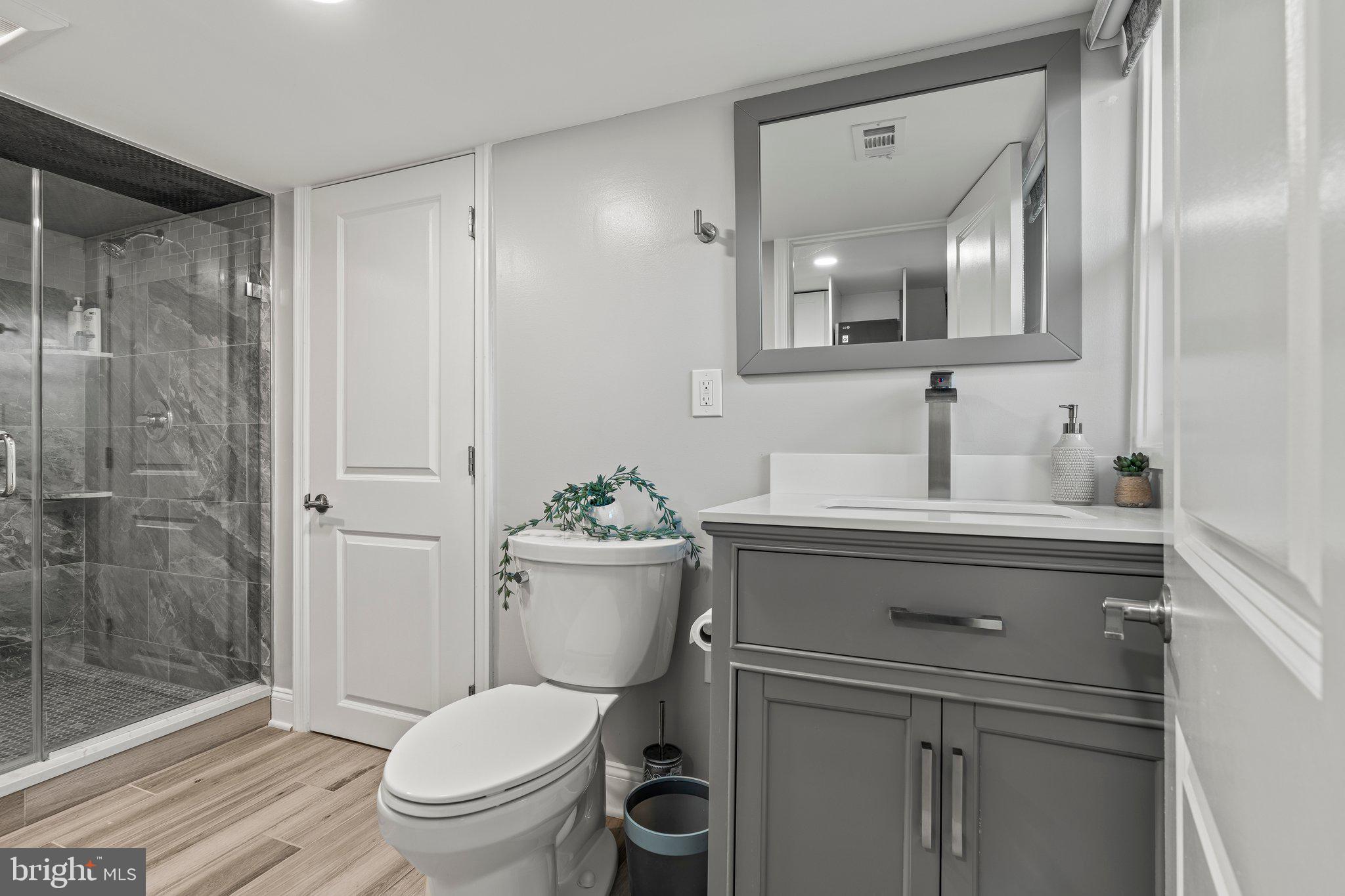 JENKINTOWN MANOR - Residential