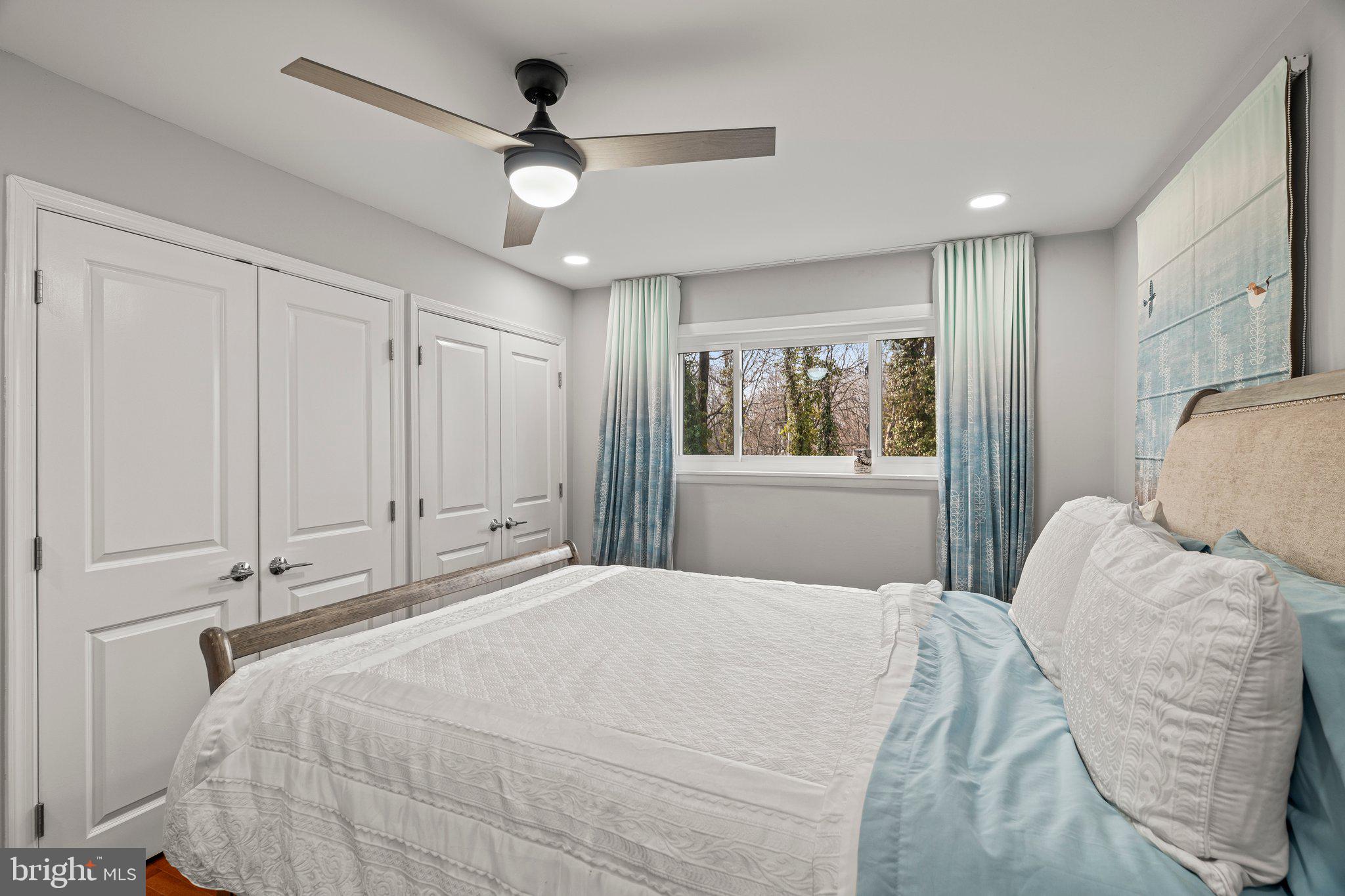 JENKINTOWN MANOR - Residential