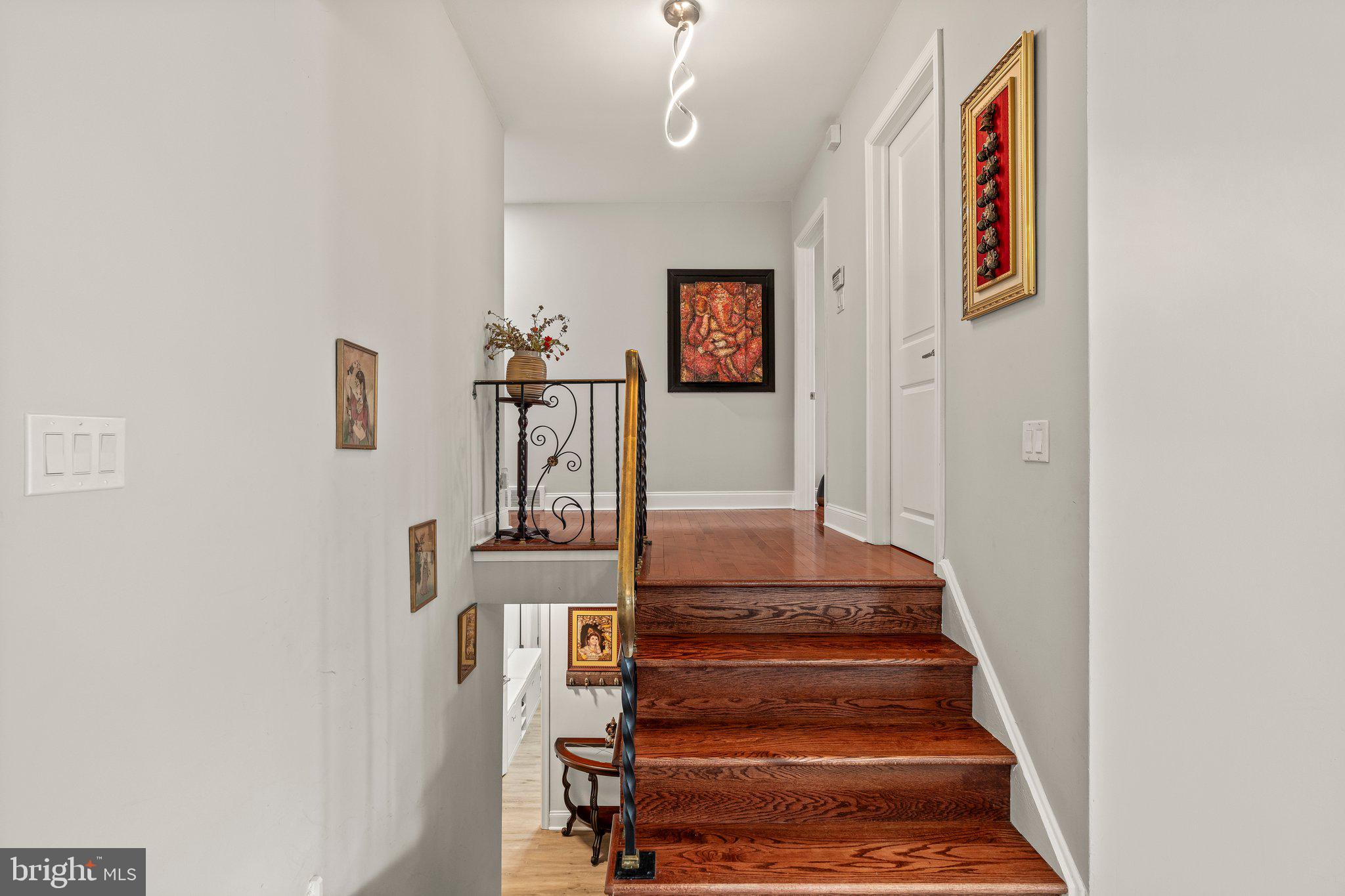 JENKINTOWN MANOR - Residential