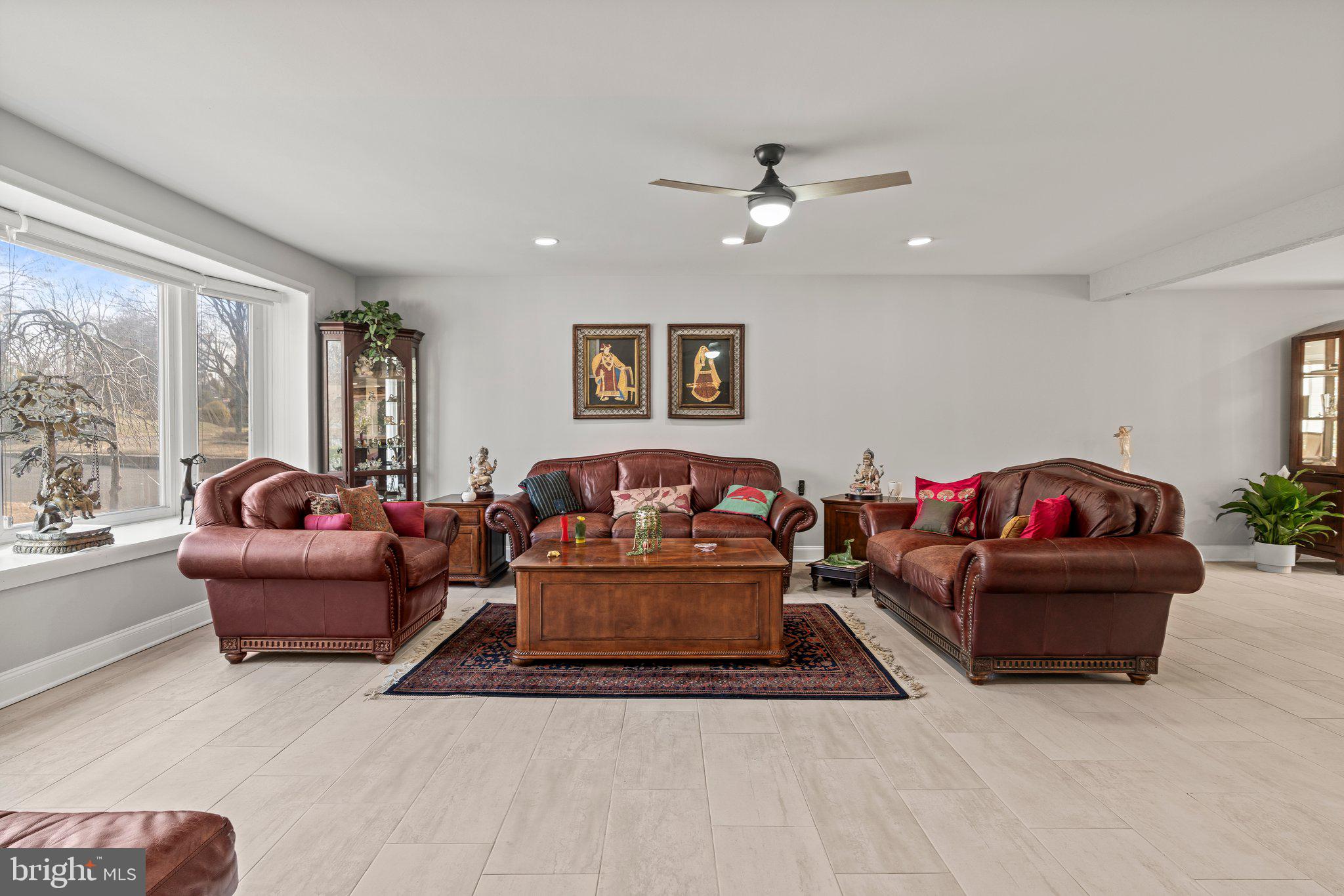 JENKINTOWN MANOR - Residential