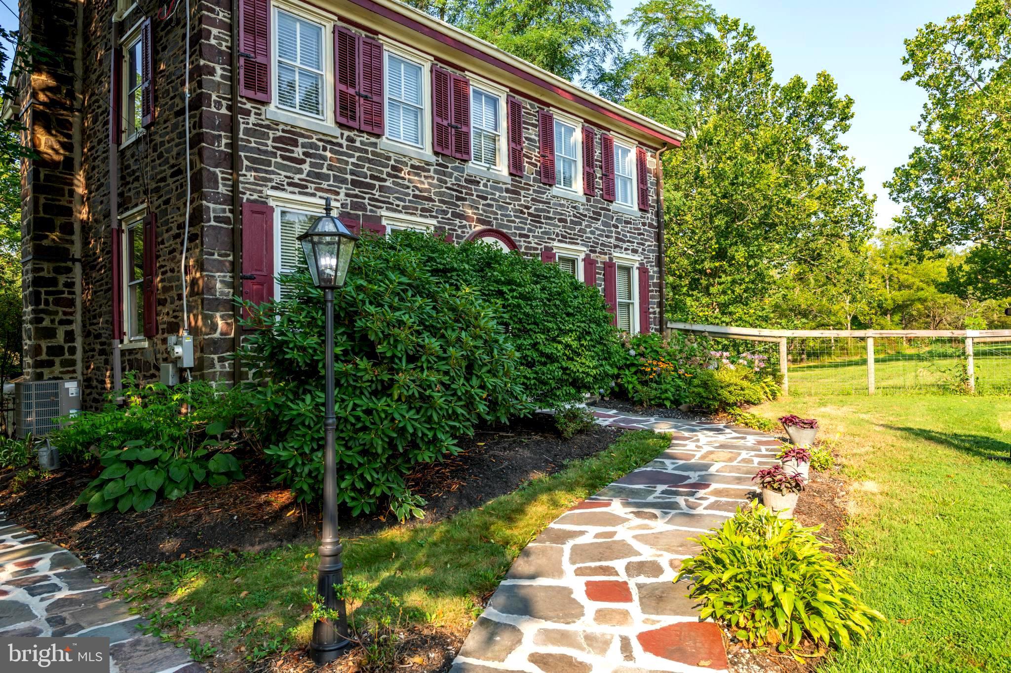 1323 OLD SUMNEYTOWN PIKE