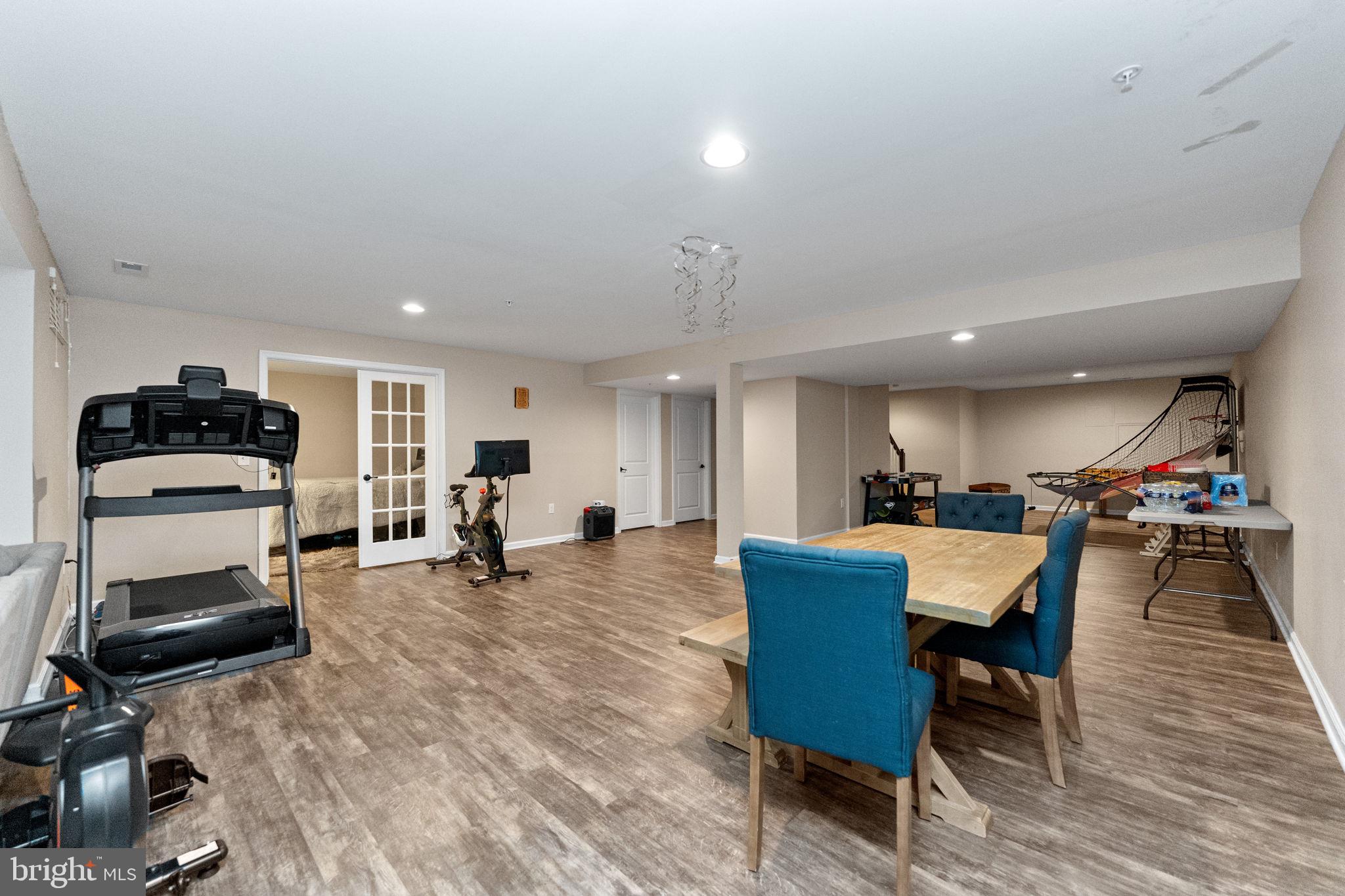 RED FOX FARMS - Residential