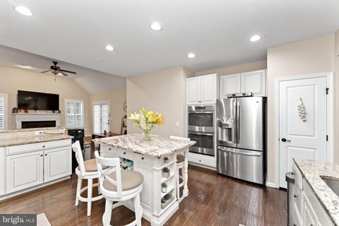 Tiny photo for 870 Reynards Run, BLUE BELL, PA 19422 (MLS # PAMC2161884)