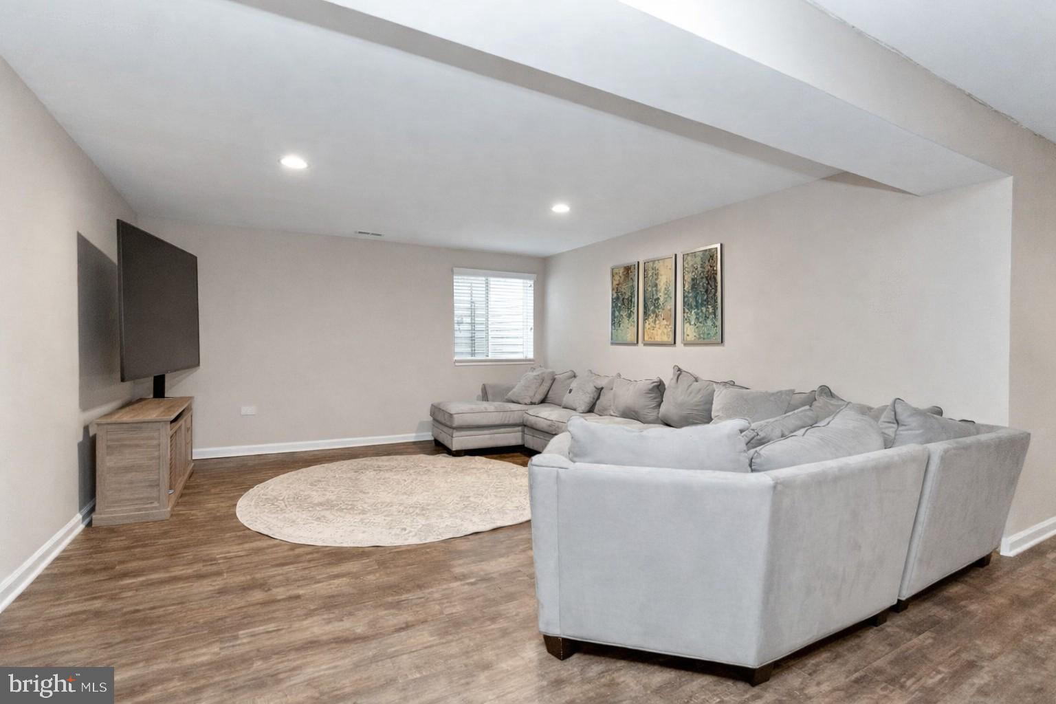 RED FOX FARMS - Residential