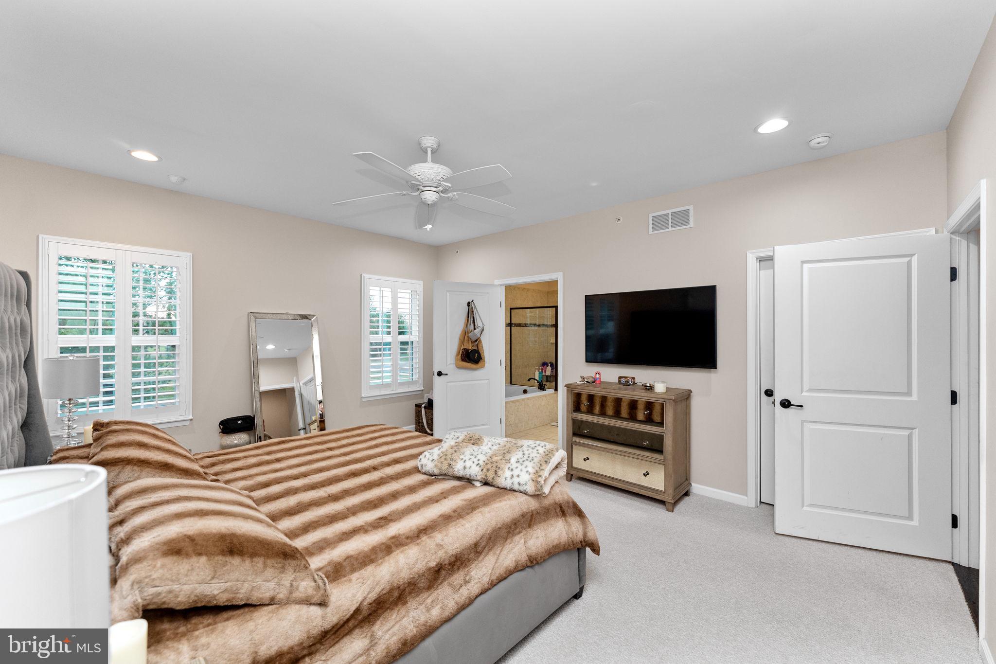 RED FOX FARMS - Residential