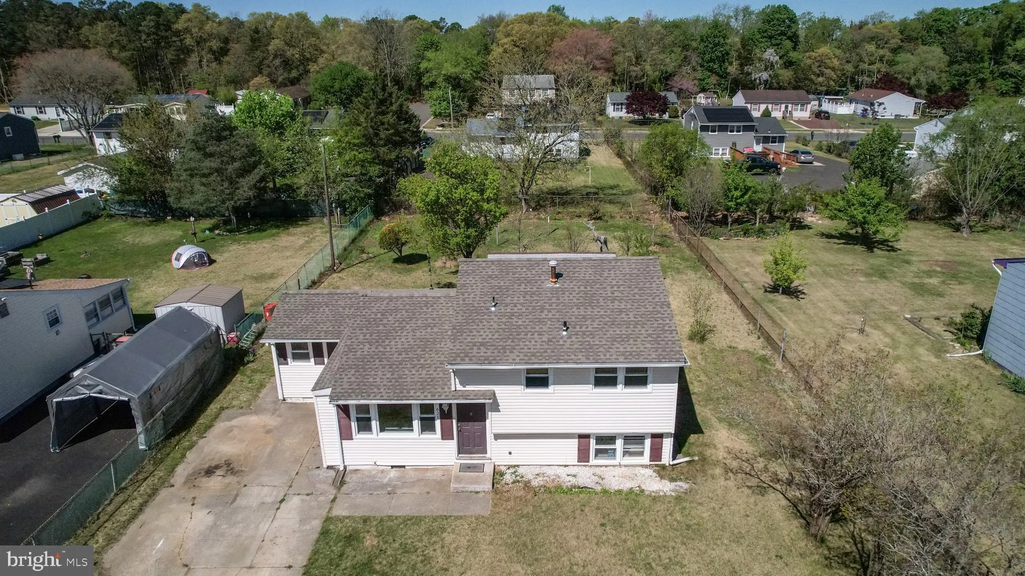 Vineland, New Jersey 08360, United States, 3 Bedrooms Bedrooms, ,2 BathroomsBathrooms,Residential,Pending,121810