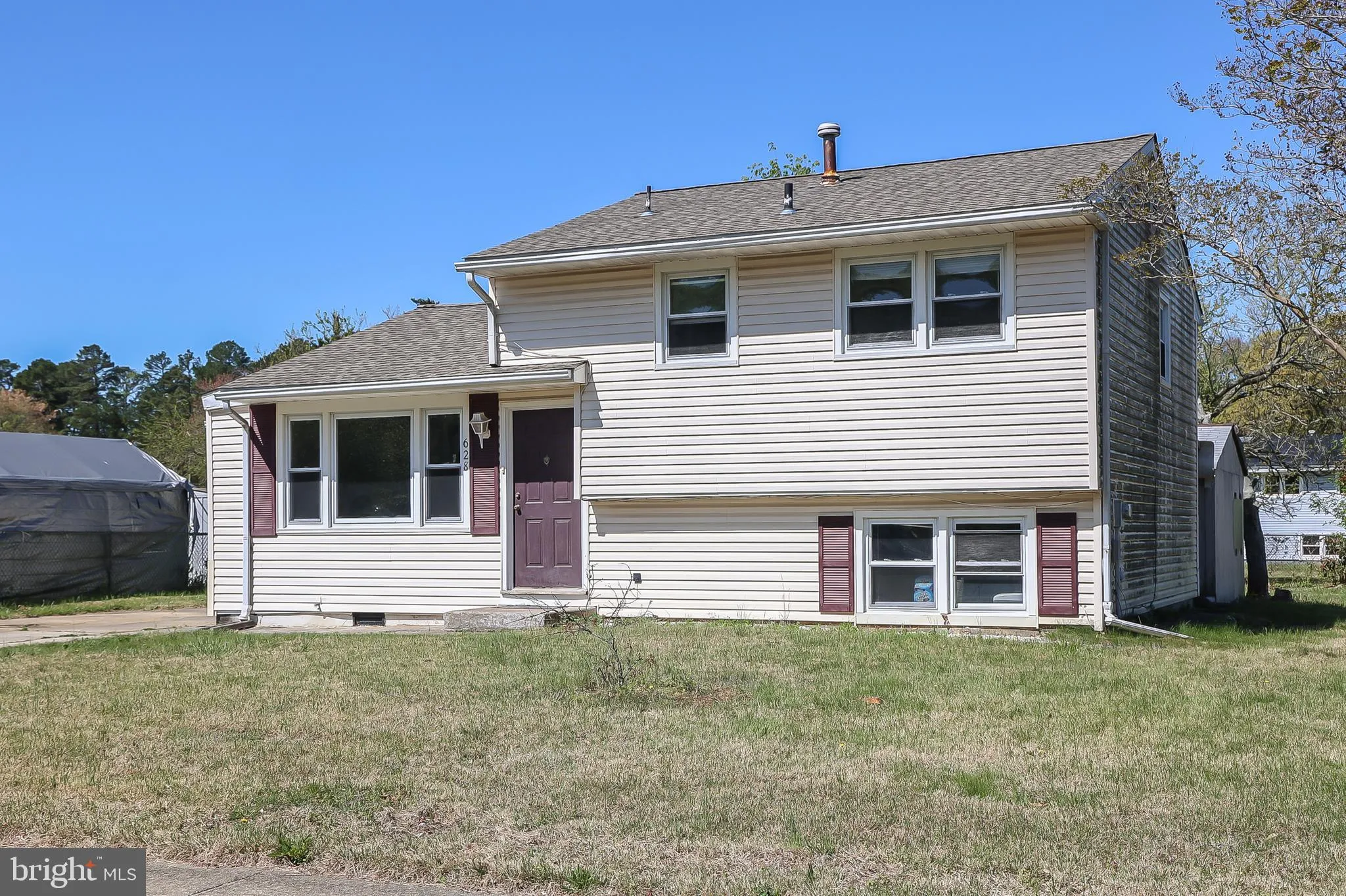 Vineland, New Jersey 08360, United States, 3 Bedrooms Bedrooms, ,2 BathroomsBathrooms,Residential,Pending,121810