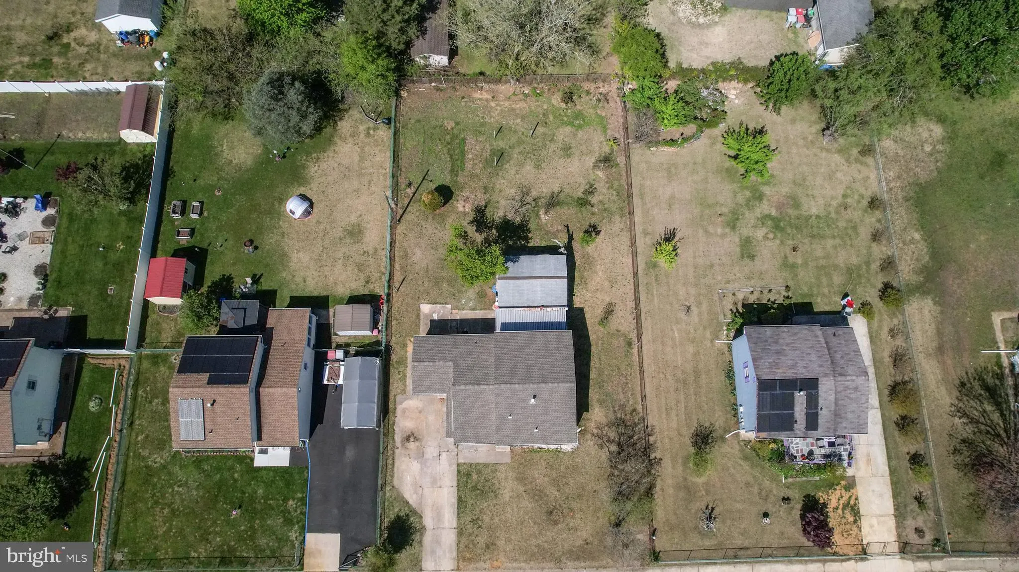 Vineland, New Jersey 08360, United States, 3 Bedrooms Bedrooms, ,2 BathroomsBathrooms,Residential,Pending,121810