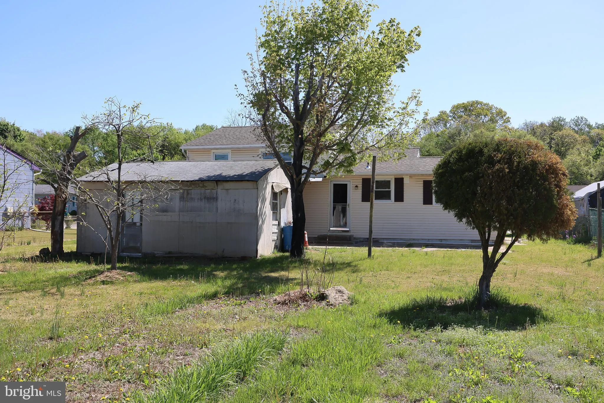 Vineland, New Jersey 08360, United States, 3 Bedrooms Bedrooms, ,2 BathroomsBathrooms,Residential,Pending,121810