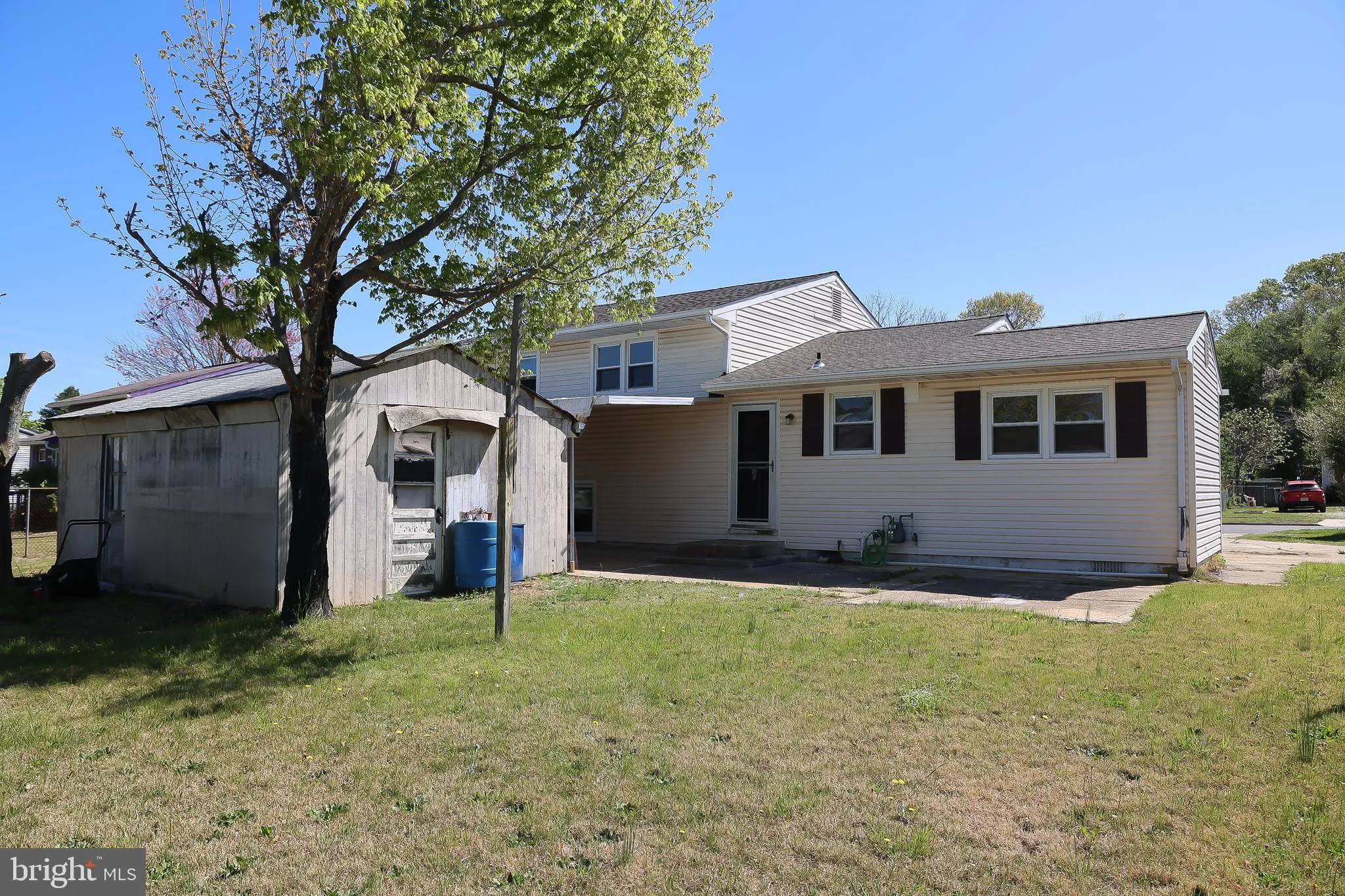 Vineland, New Jersey 08360, United States, 3 Bedrooms Bedrooms, ,2 BathroomsBathrooms,Residential,Pending,121810