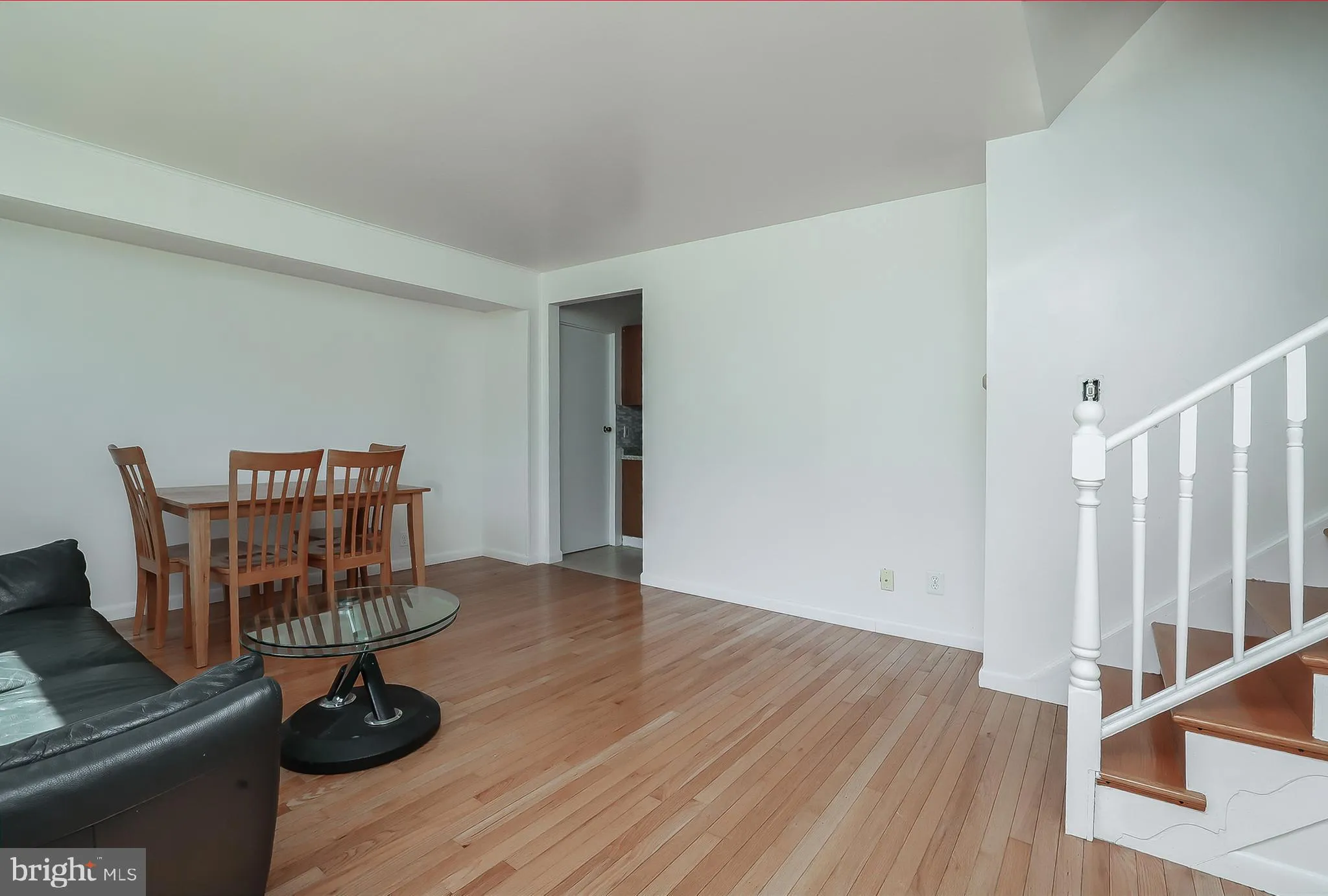 Vineland, New Jersey 08360, United States, 3 Bedrooms Bedrooms, ,2 BathroomsBathrooms,Residential,Pending,121810