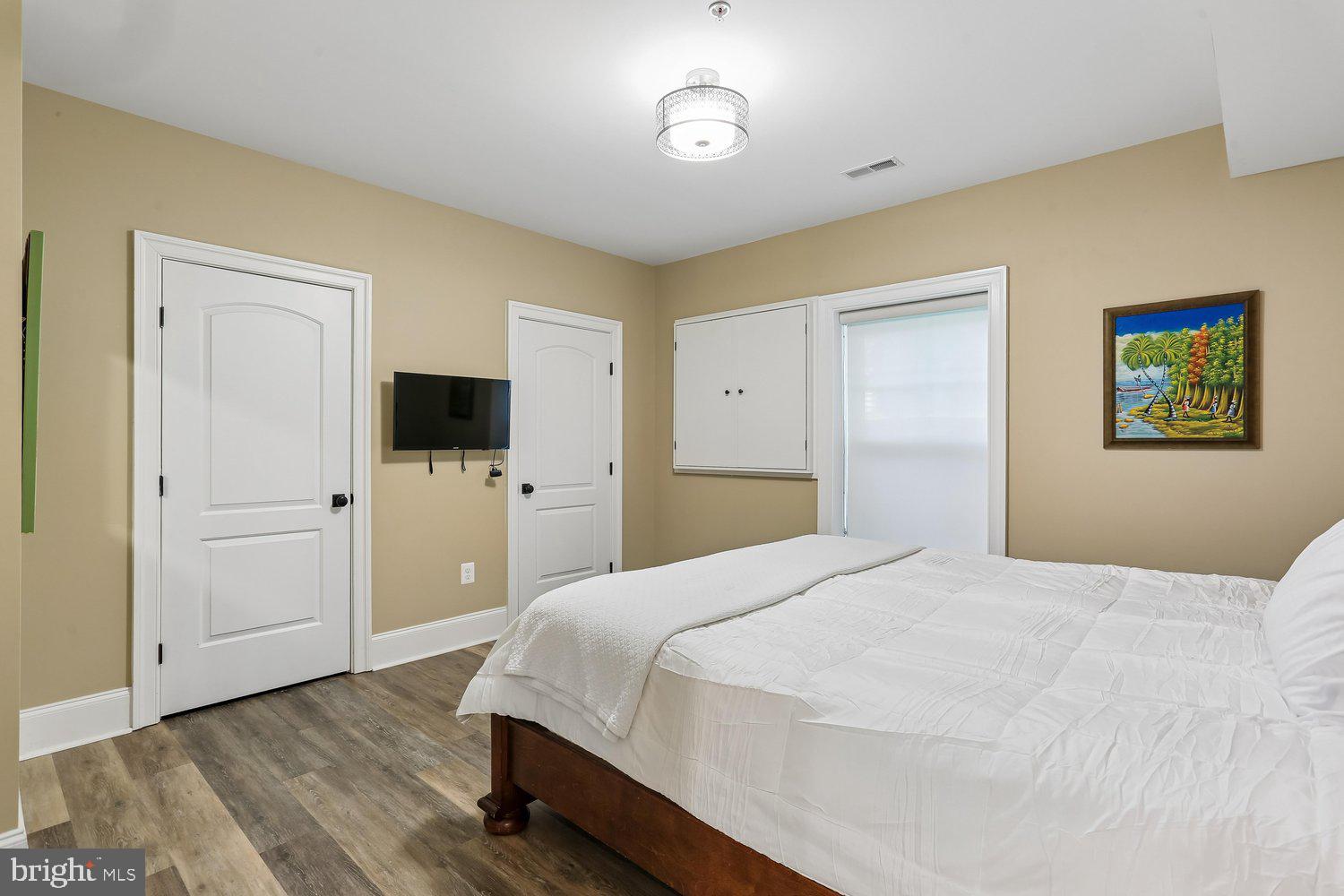 WHITE FLINT PARK - Residential