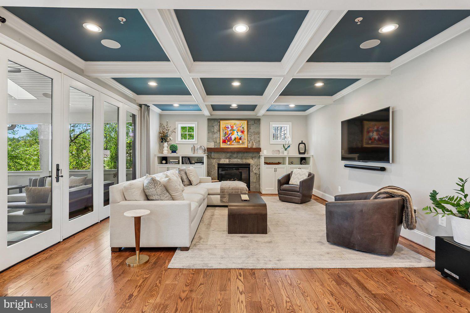 WHITE FLINT PARK - Residential