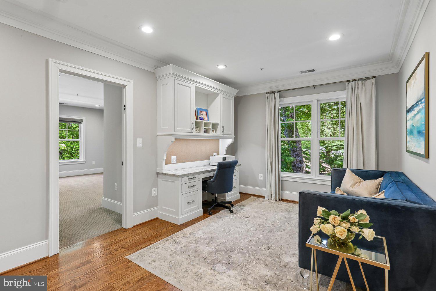 WHITE FLINT PARK - Residential